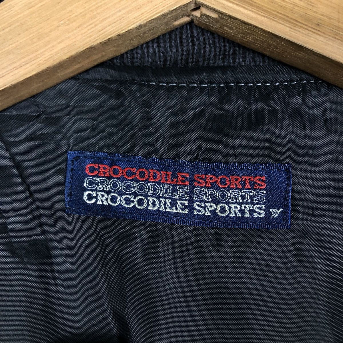 Japanese Brand Vintage Wool Varsity Bomber Jacket Crocodile Sports BigLogo Size US M / EU 48-50 / 2 - 19 Thumbnail