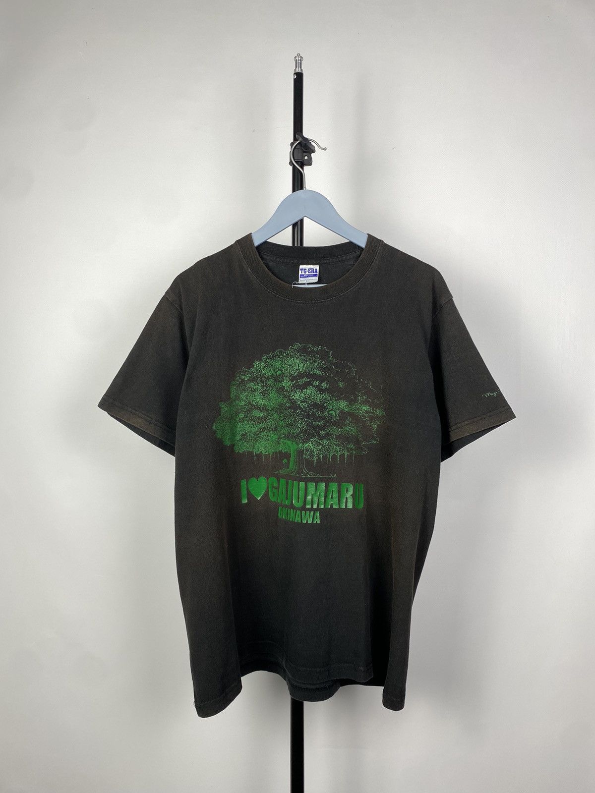 Japanese Brand × Vintage Vintage 90s faded Okinawa Japan I love Gajumaru t shirt Size US L / EU 52-54 / 3 - 1 Thumbnail