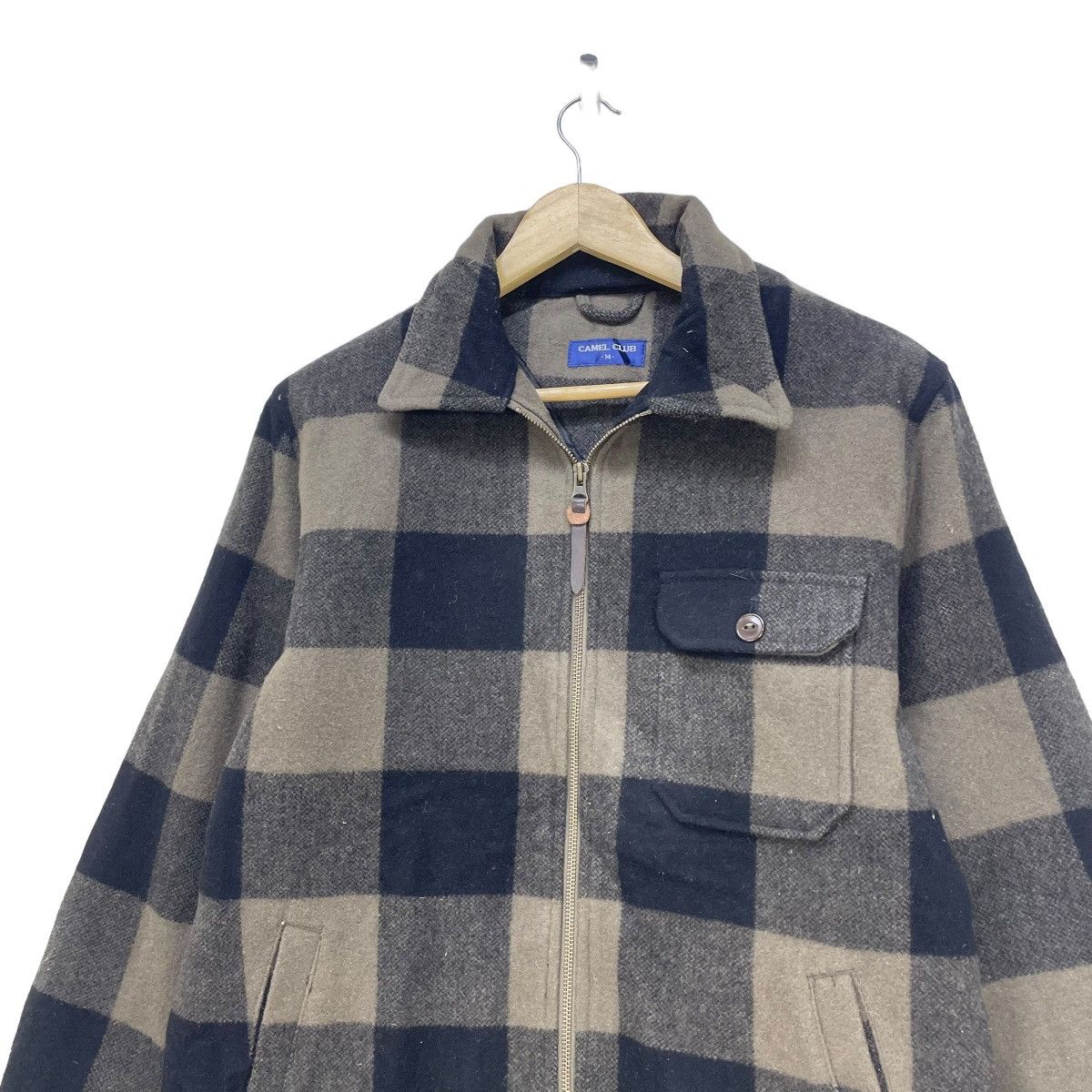 Camel × Flannel Vintage Camel Club Button Eye Black Checked Jacket Size US M / EU 48-50 / 2 - 3 Thumbnail