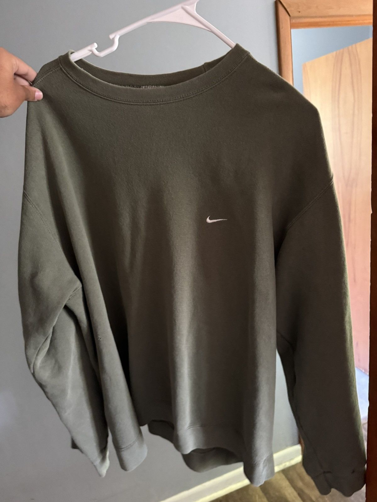 Nike × Vintage Vintage olive green Nike crewneck Size US XL / EU 56 / 4 - 1 Thumbnail