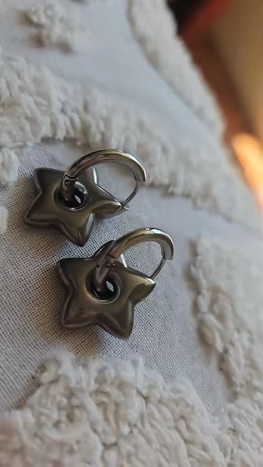 Jewelry Y2K Chunky Star Hoops Earrings Size ONE SIZE - 3 Thumbnail