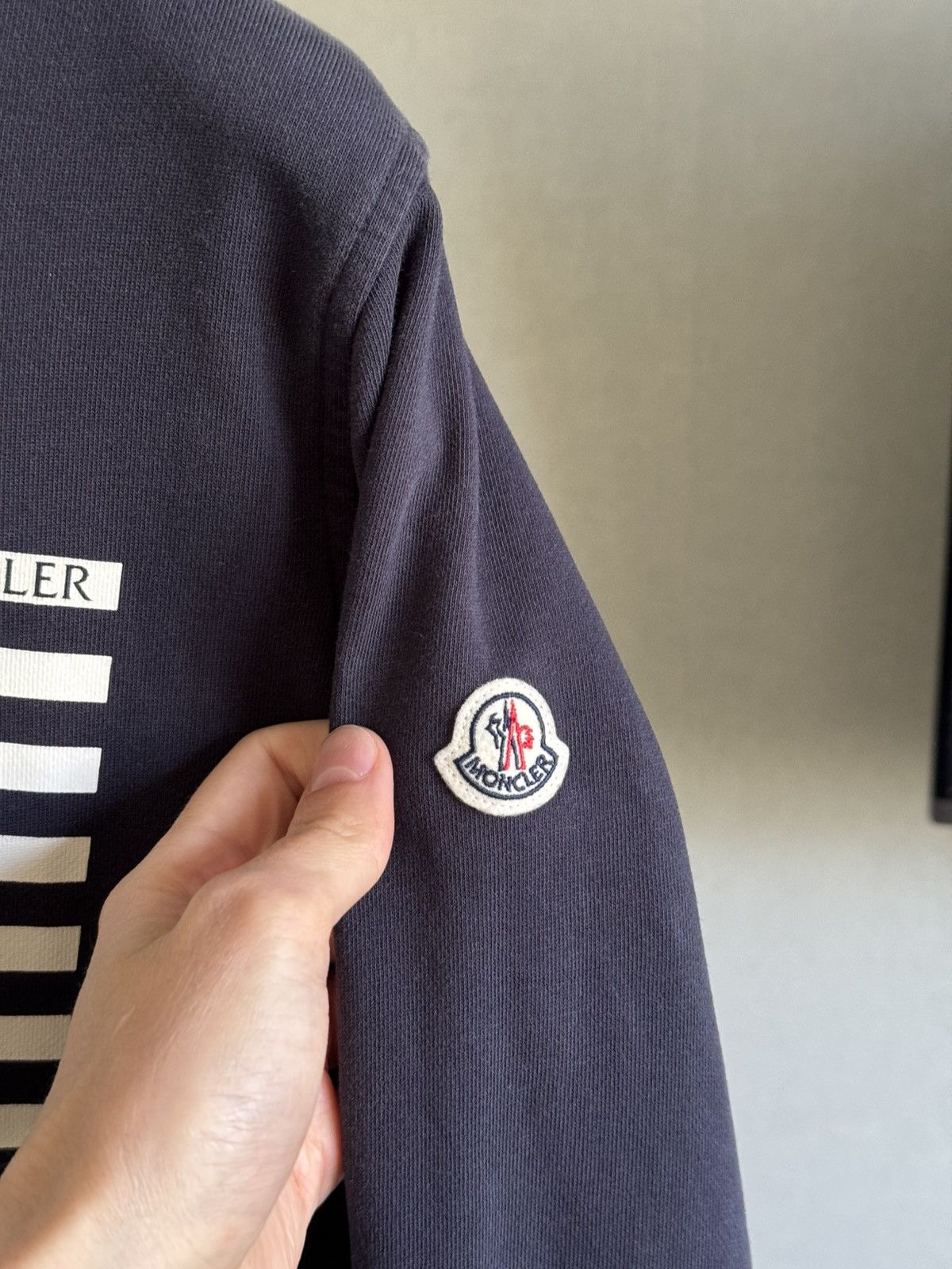 Moncler Moncler hoodie size s-xs Size US S / EU 44-46 / 1 - 4 Thumbnail