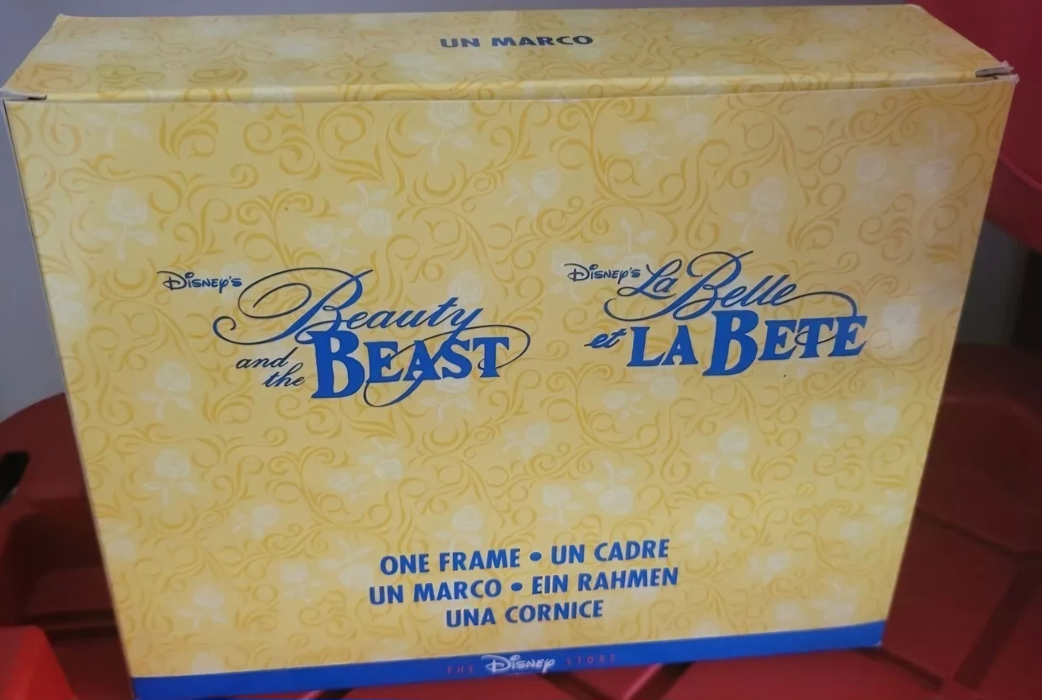Disney NIB Vintage Disney's Beauty and the Beast Picture Frame Size ONE SIZE - 2 Thumbnail