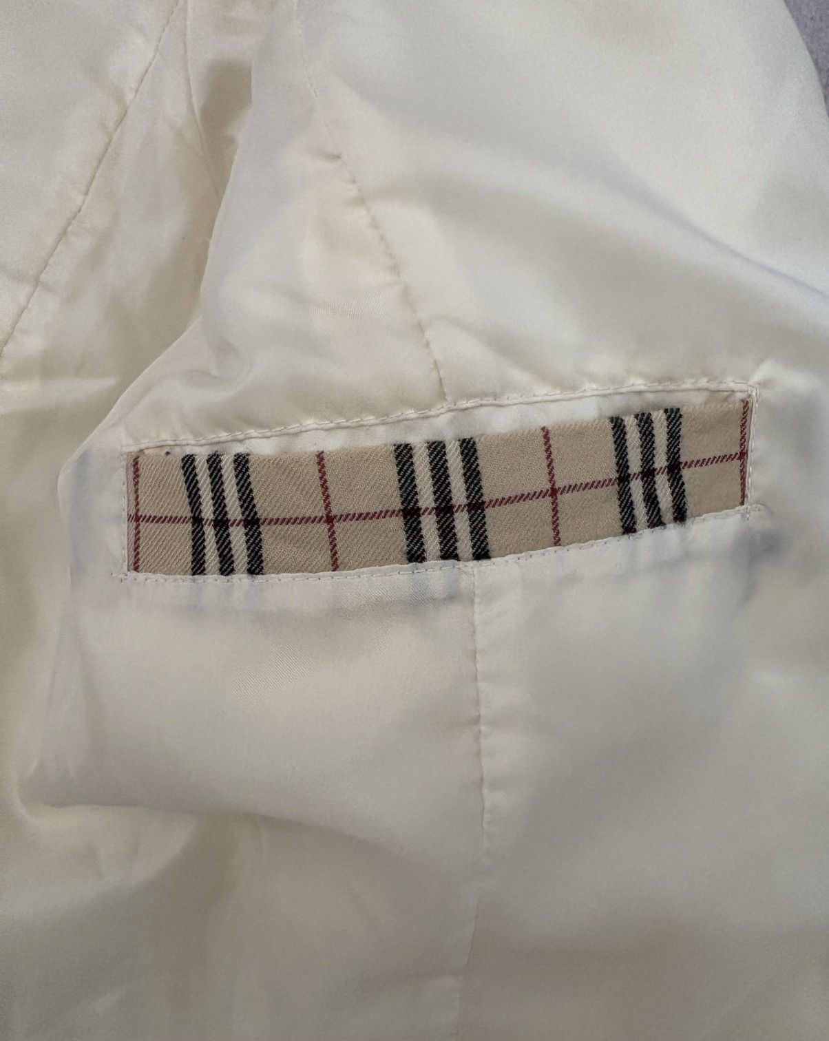 Burberry Burberry made in englad luxury mobwife fur collar jacket Size XL / US 12-14 / IT 48-50 - 9 Thumbnail