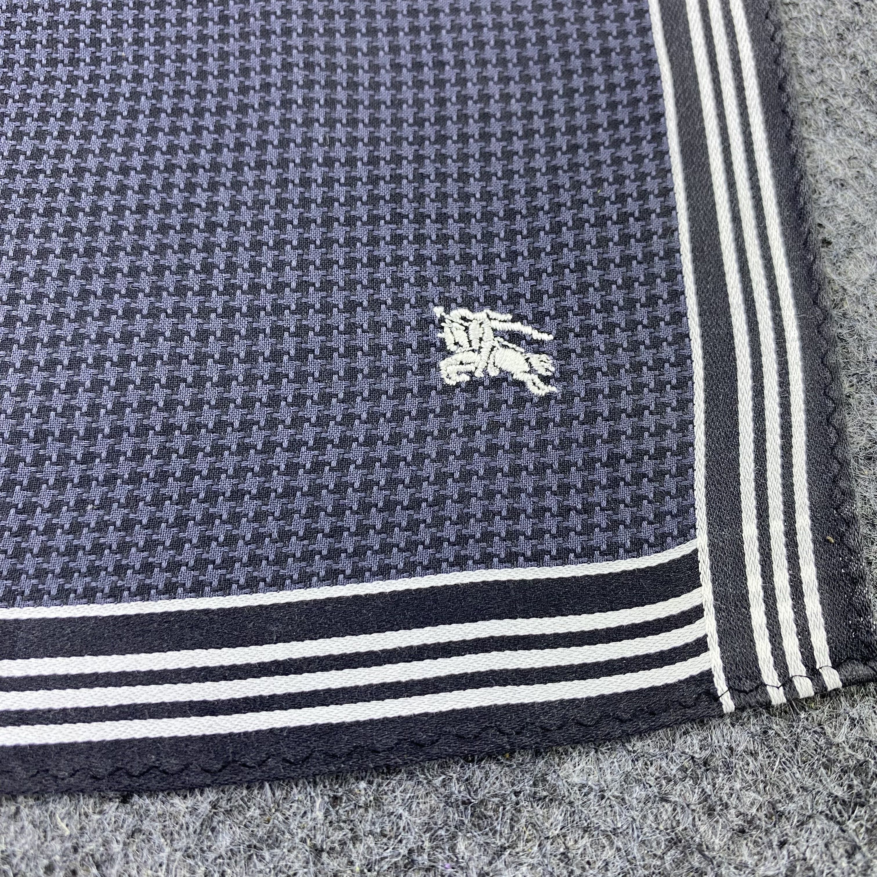 Burberry Burberry Handkerchief / Bandana / Neckerchief-B2106 Size ONE SIZE - 7 Thumbnail