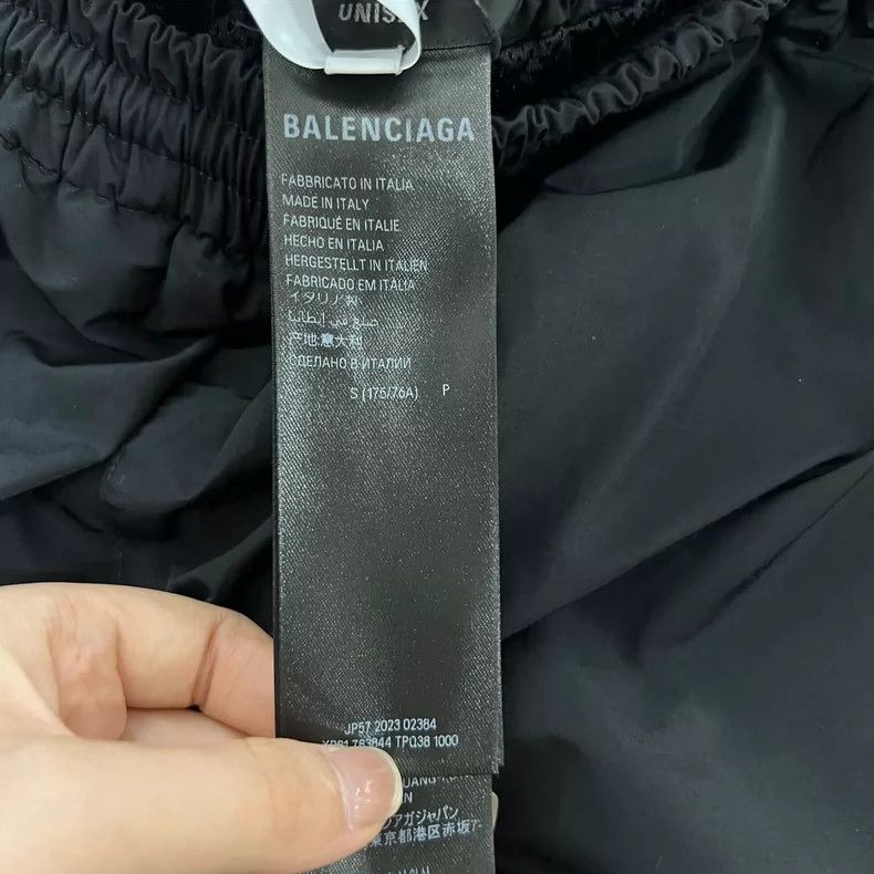 Balenciaga Balenciaga size S Black Letter Printed Elastic Waist Long Size US 27 - 4 Thumbnail