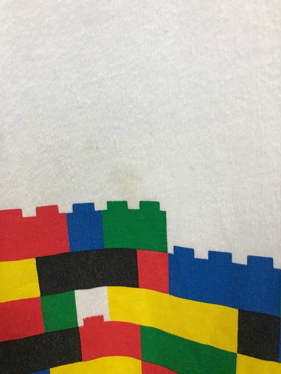 Uniqlo Lego x Uniqlo Japanese tee Size US M / EU 48-50 / 2 - 7 Thumbnail