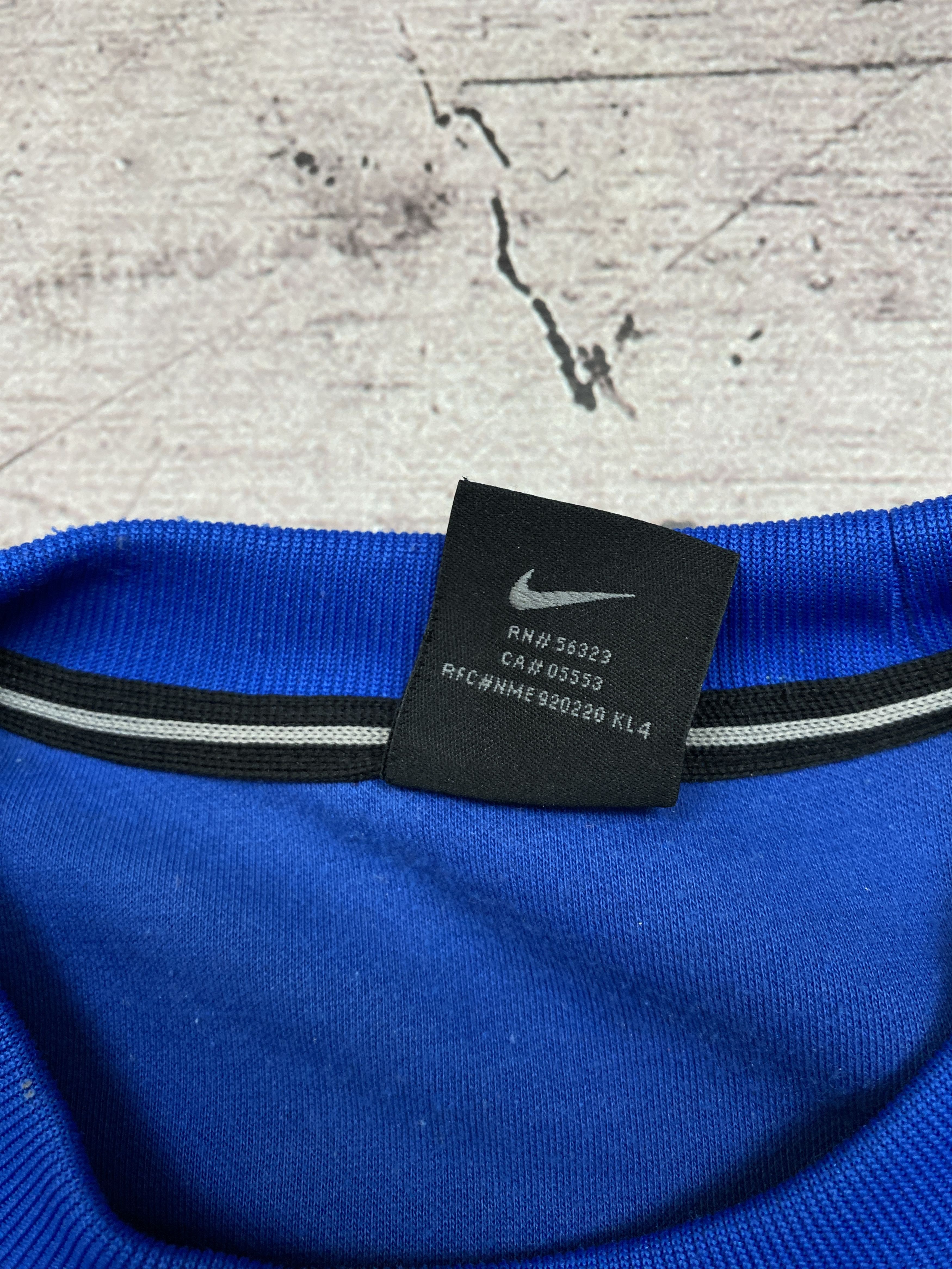 Nike × Vintage Nike Vintage Mens Center Logo Sweatshirt Size US M / EU 48-50 / 2 - 5 Thumbnail