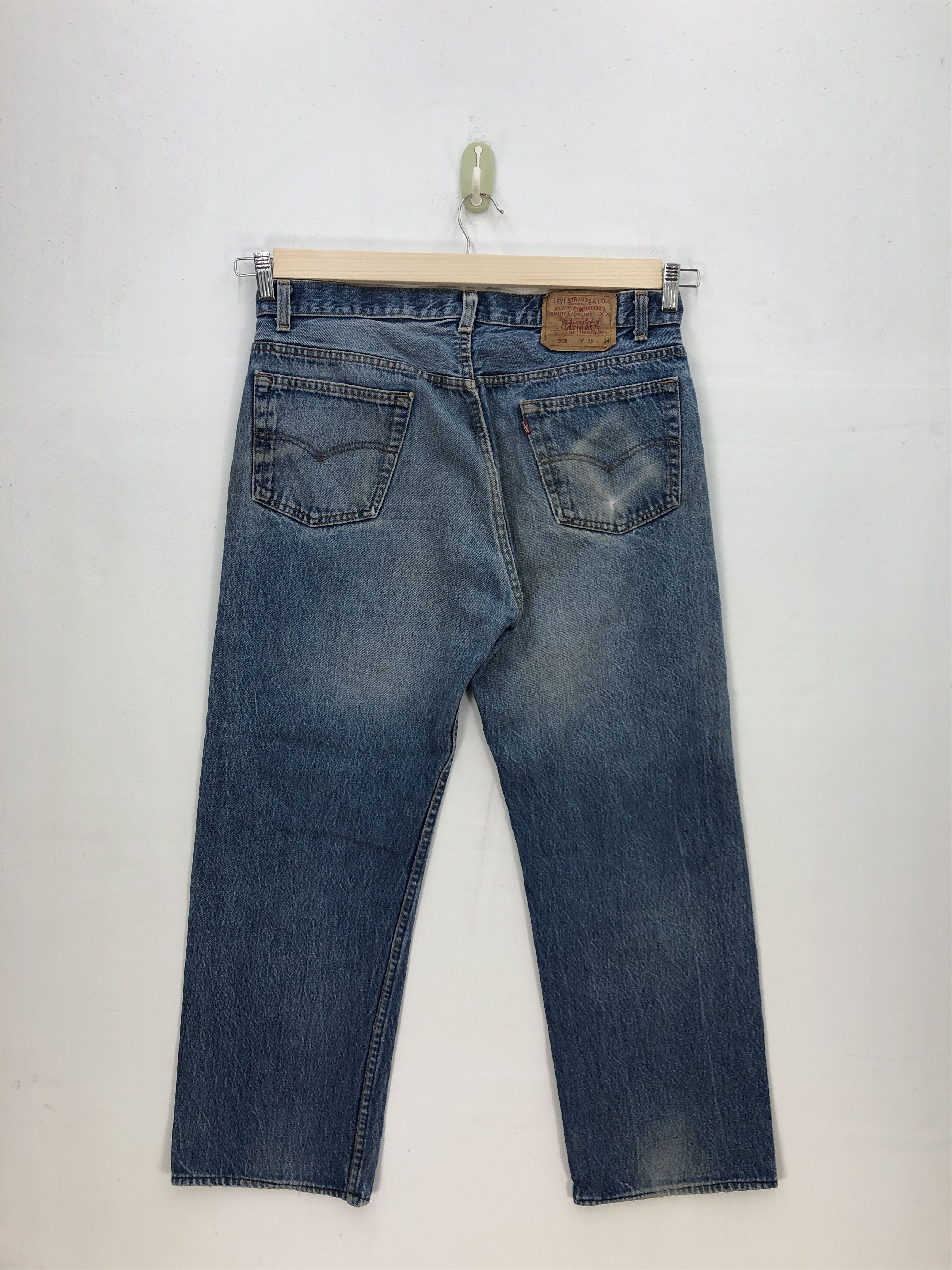 Levi's Vintage Levis 501 Faded Light Wash Jeans Levi's Denim Size US 34 / EU 50 - 2 Thumbnail