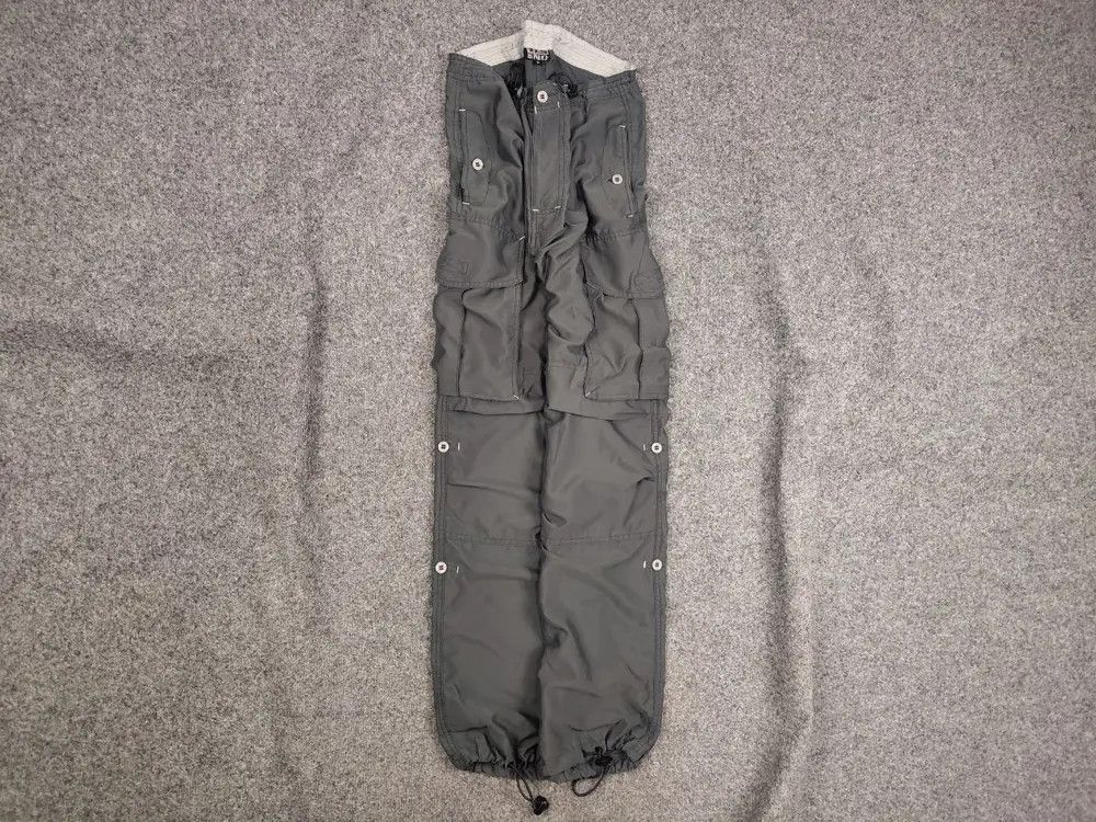 Japanese Brand VTG Baggy Cargo If Six Was Nine Style Parachute Y2K Pants Size US 32 / EU 48 - 1 Thumbnail