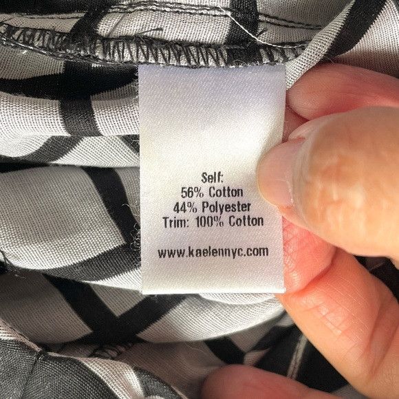 Designer Kaelen NYC Black White Grid Pattern Cropped Pants - 4 Size 27" / US 4 / IT 40 - 9 Thumbnail