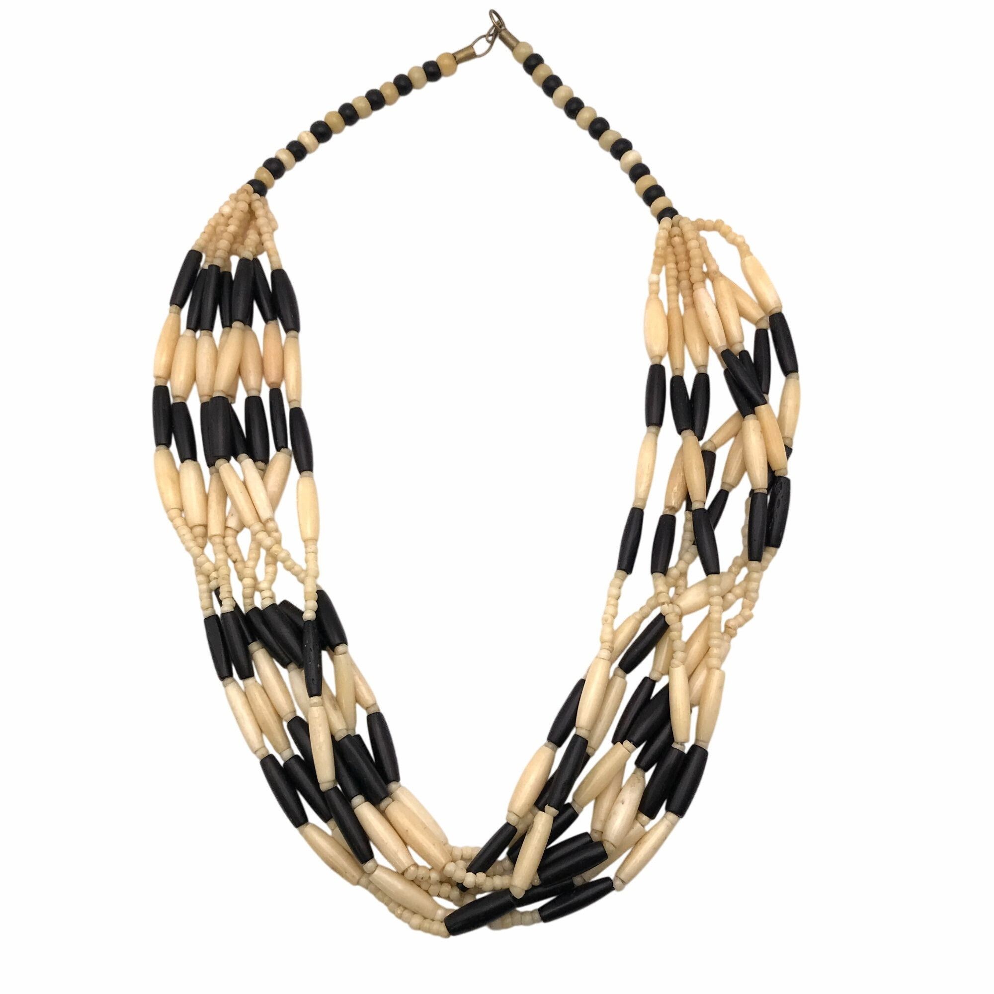 Vintage Ivory and Black Beaded Necklace Primitive Tribal Ethnic Stat Size ONE SIZE - 7 Thumbnail