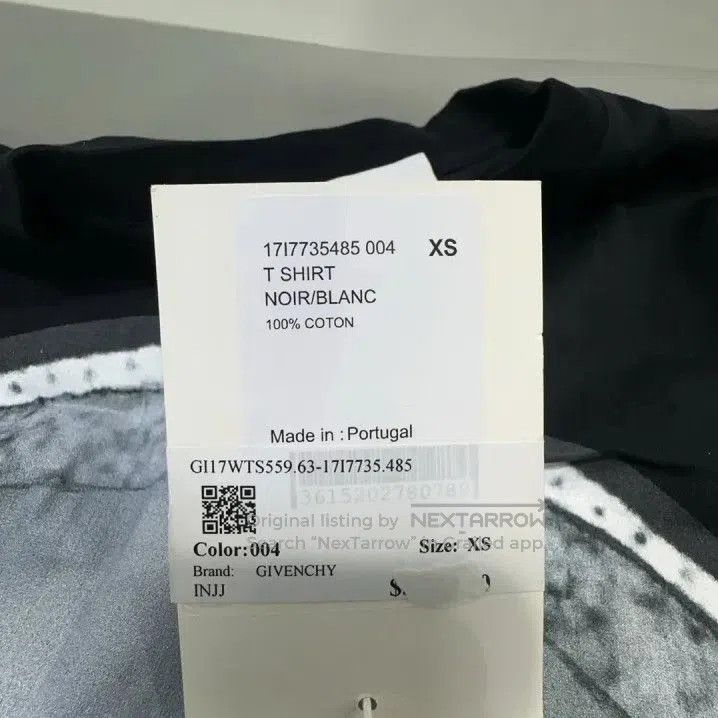 Givenchy Givenchy Printed Round Neck Short Sleeve T-Shirt. Size US XS / EU 42 / 0 - 6 Thumbnail