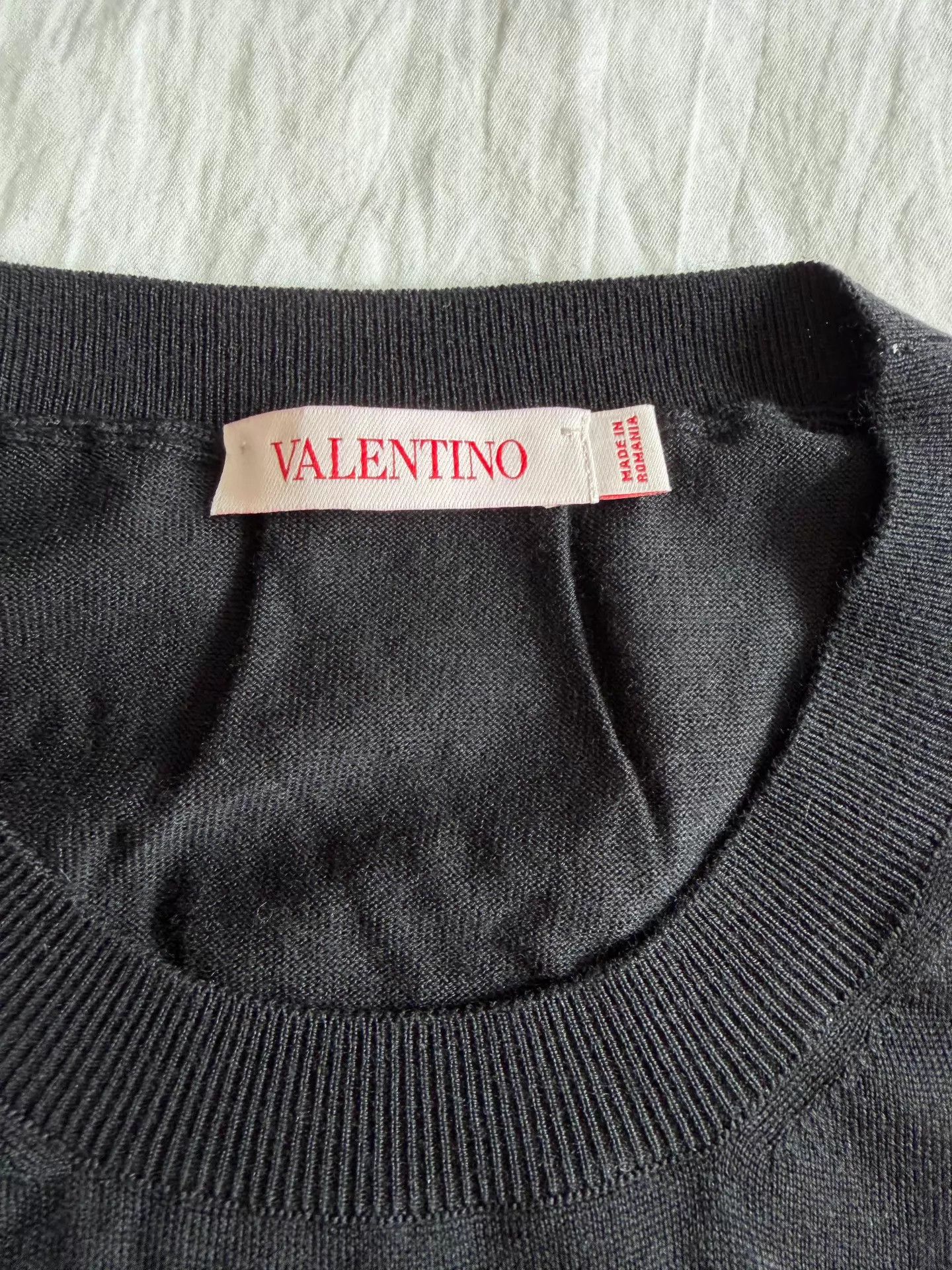 Valentino Valentino Men's Superfine Wool Sweater Ｑ23 Size US XL / EU 56 / 4 - 2 Thumbnail