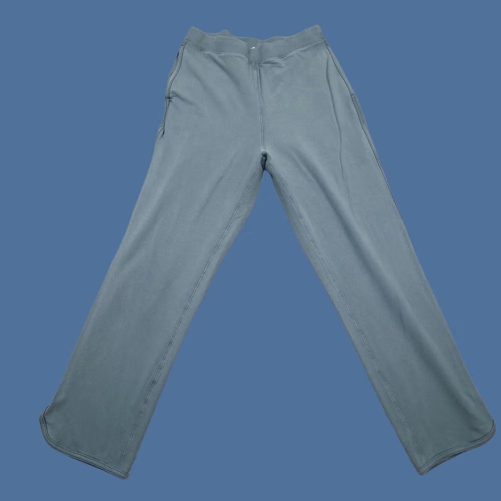 Lululemon Lululemon Leggings Women’s Gray Sage Size 6 Athletic Yoga Gym Ankle Regular Inseam 26 in Size 28" / US 6 / IT 42 - 1 Thumbnail