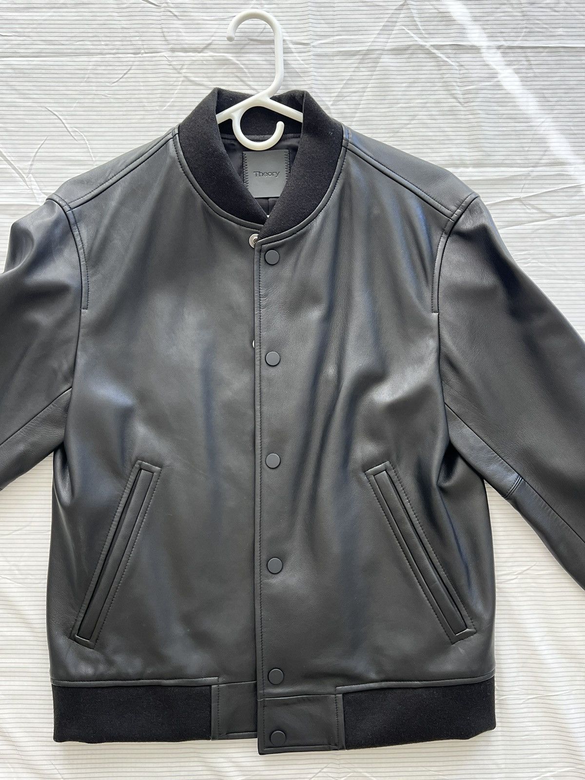 Theory Theory Men’s Lambskin Leather Bomber Size US XS / EU 42 / 0 - 2 Thumbnail