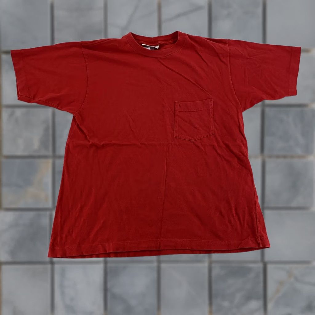 Northern Reflections VINTAGE Northern Reflections Red Pocket Shirt Mens M Short Sleeve Cotton Crew Neck Size US M / EU 48-50 / 2 - 1 Thumbnail