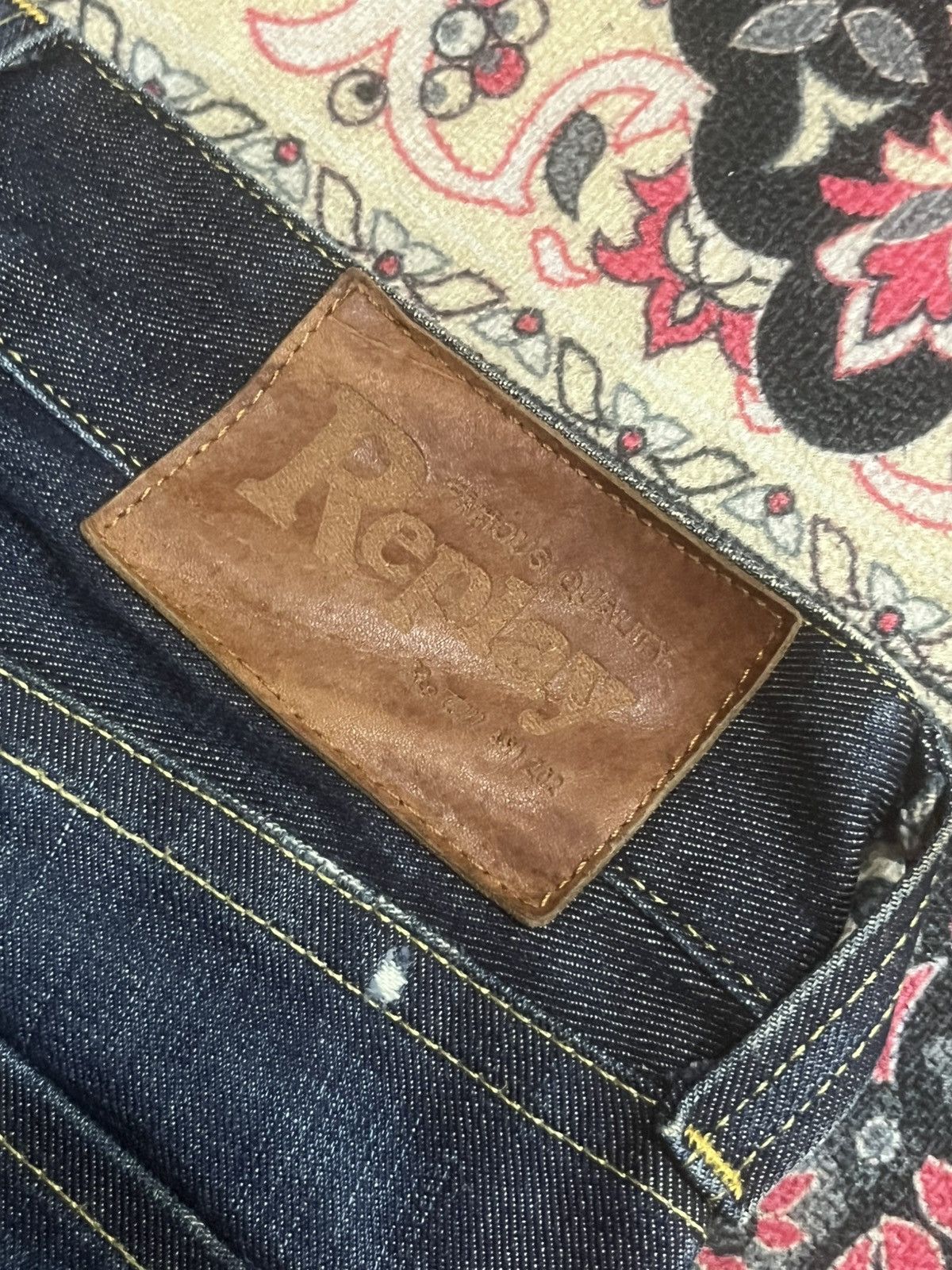 Replay Vintage Replay Dark Blue Faded Washed Frayed Leg Flare Jeans Size 26" / US 2 / IT 38 - 9 Thumbnail