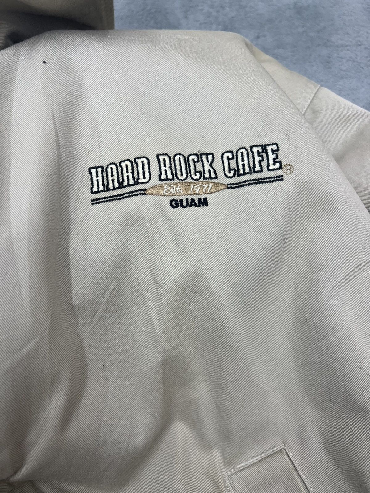 Hard Rock Cafe HARD ROCK CAFE GUAM BEIGE JACKET Size US M / EU 48-50 / 2 - 10 Thumbnail
