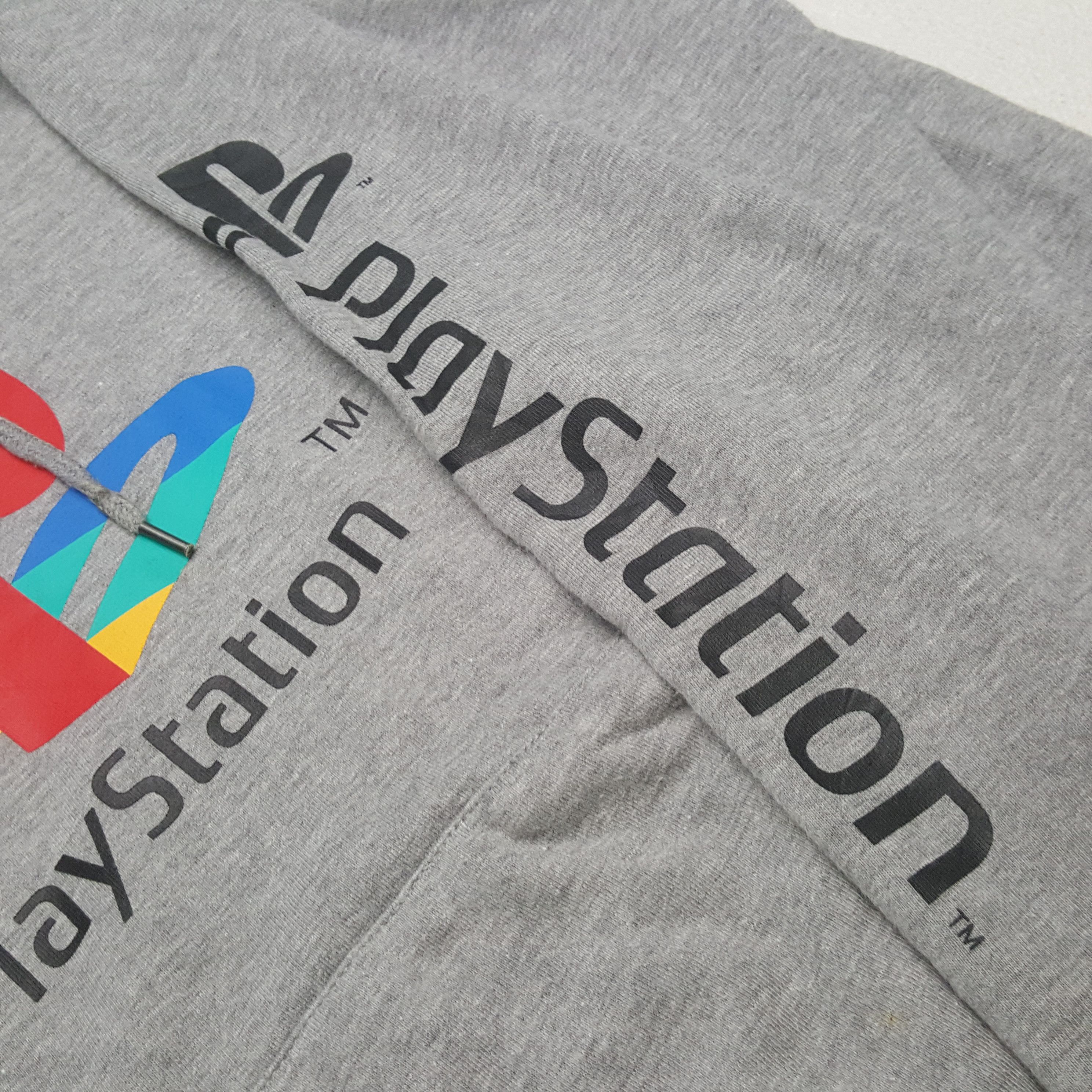 Playstation Vintage Playstation Video Game Promo Hoodie RR14 Size US M / EU 48-50 / 2 - 7 Thumbnail