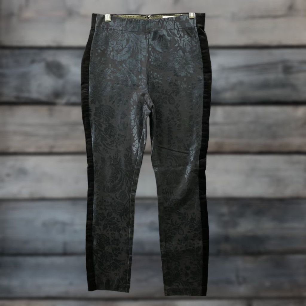 Anthropologie Anthropologie The Essential Skinny Pants Womens 2 Black Jacquard Velvet Floral Cotton Blend Back Zip Slim Skinny Ankle Pant Womens Size 26" / US 2 / IT 38 - 1 Thumbnail