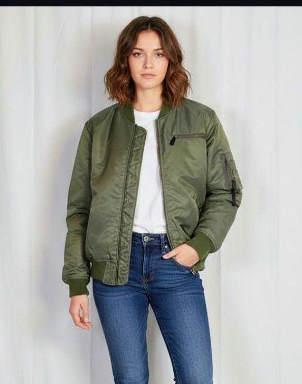 American Rag American Rag Vintage Bomber Jacket Medium EUC Size US M / EU 48-50 / 2 - 5 Thumbnail