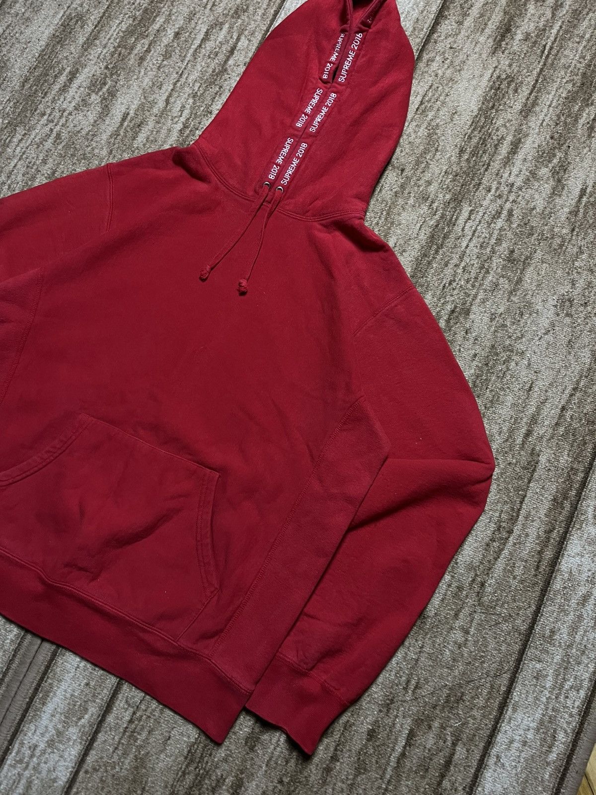 Supreme legit hoodie supreme 2018 Size US L / EU 52-54 / 3 - 4 Thumbnail