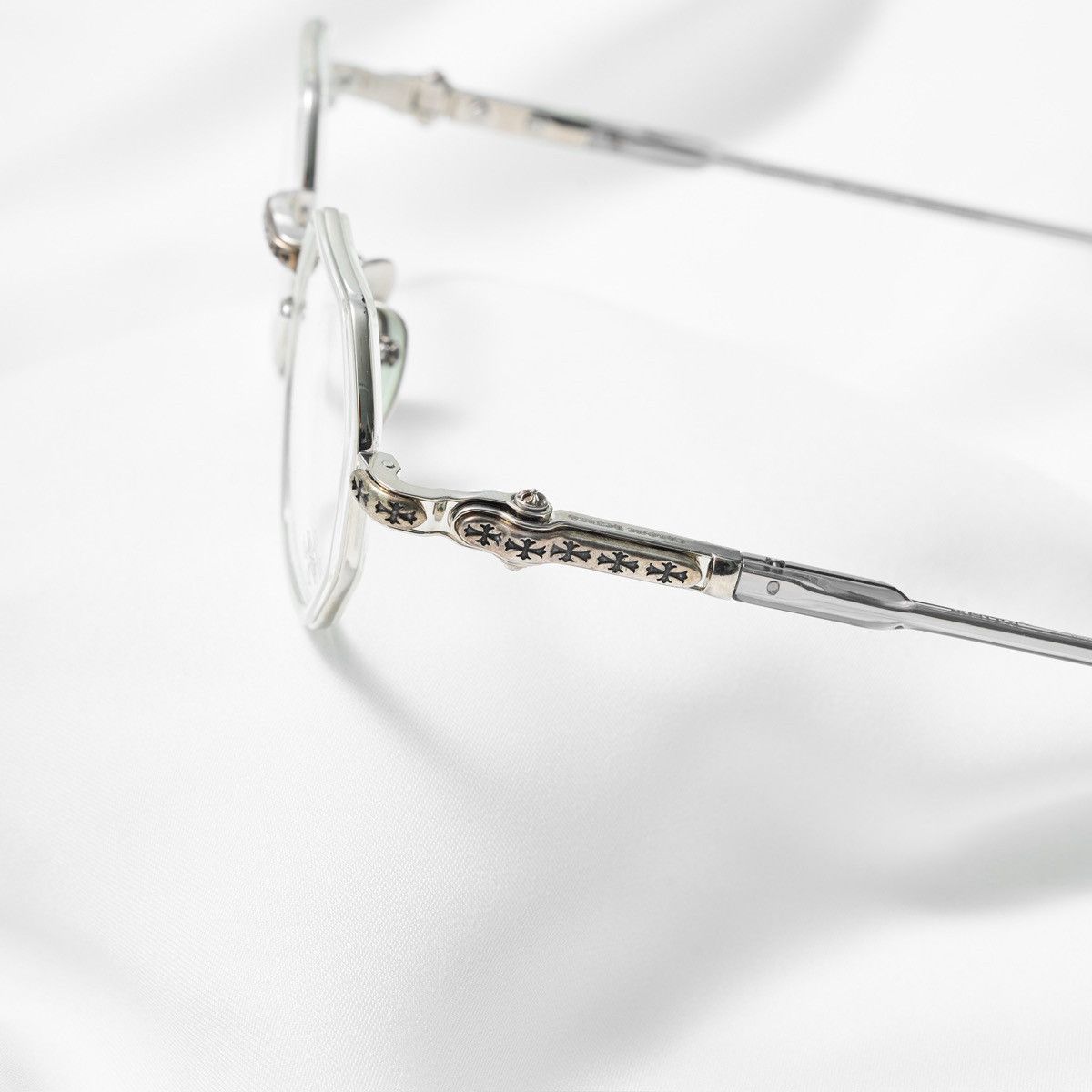 Chrome Hearts CHROME HEARTS TATTERS CRYSTAL GRAPHITE GLASSES Size ONE SIZE - 3 Thumbnail