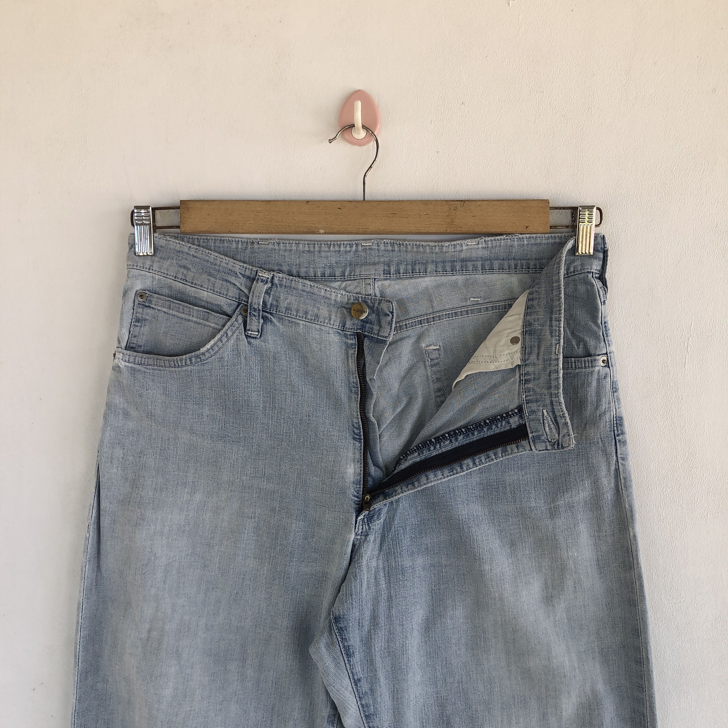 Jean Vintage Wrangler Light Wash Jeans Wrangler Denim Pants Size US 34 / EU 50 - 6 Thumbnail
