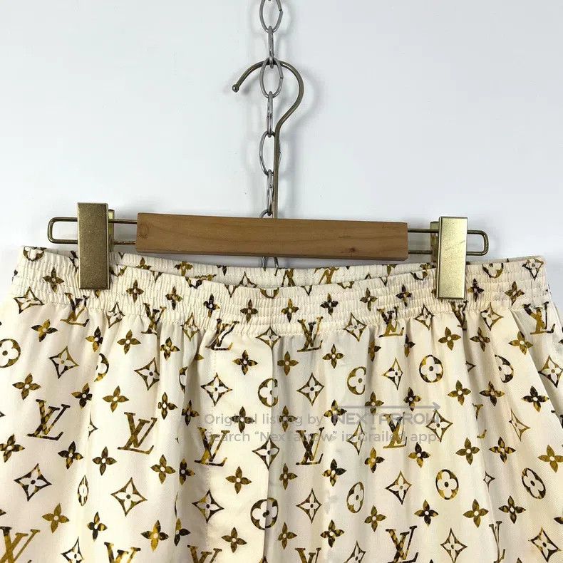Louis Vuitton Louis Vuitton Presbyopia full print silk shorts Size US 40 / EU 56 - 3 Thumbnail