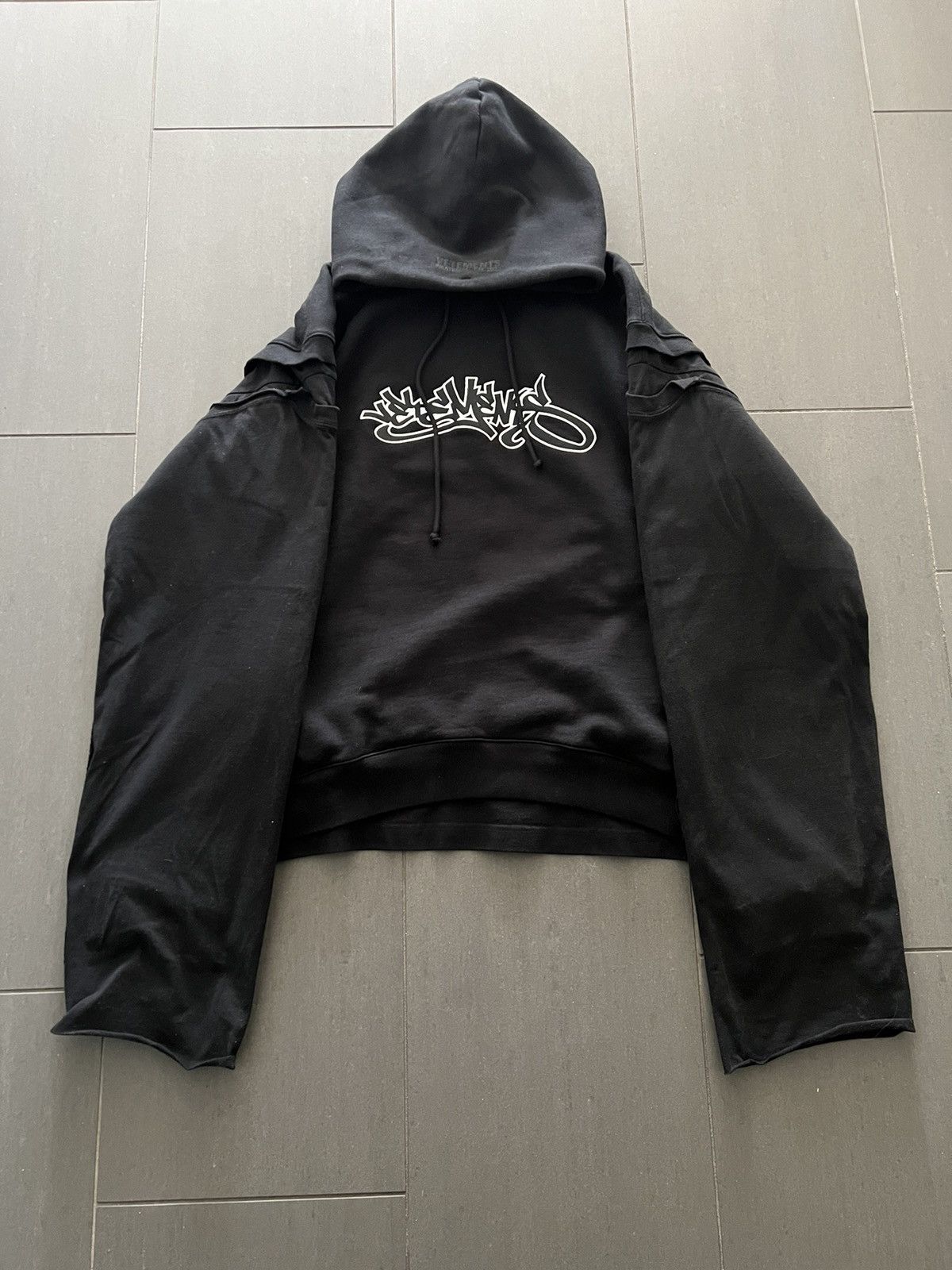 Vetements Vetements Graffiti Reconstructed Oversized Hoodie | Grailed