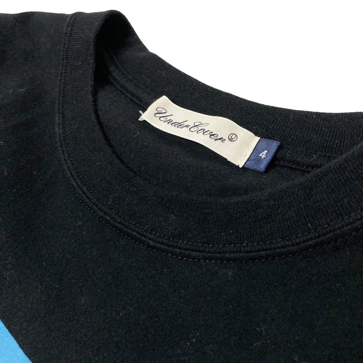 Undercover Medieval Middle Finger Tee Size US XL / EU 56 / 4 - 4 Thumbnail