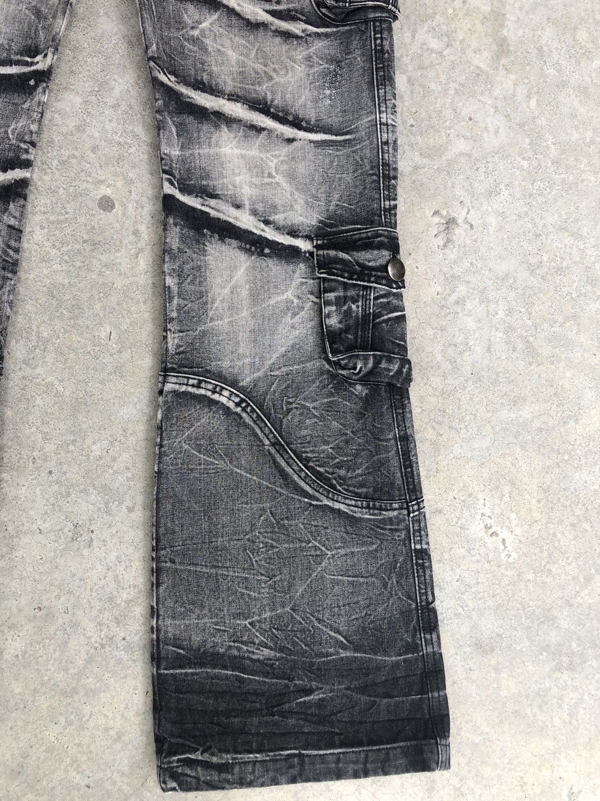 Japanese Brand Topism Flared Jeans Distressed Jeans Cargo Pants Multipocket Size US 34 / EU 50 - 7 Thumbnail