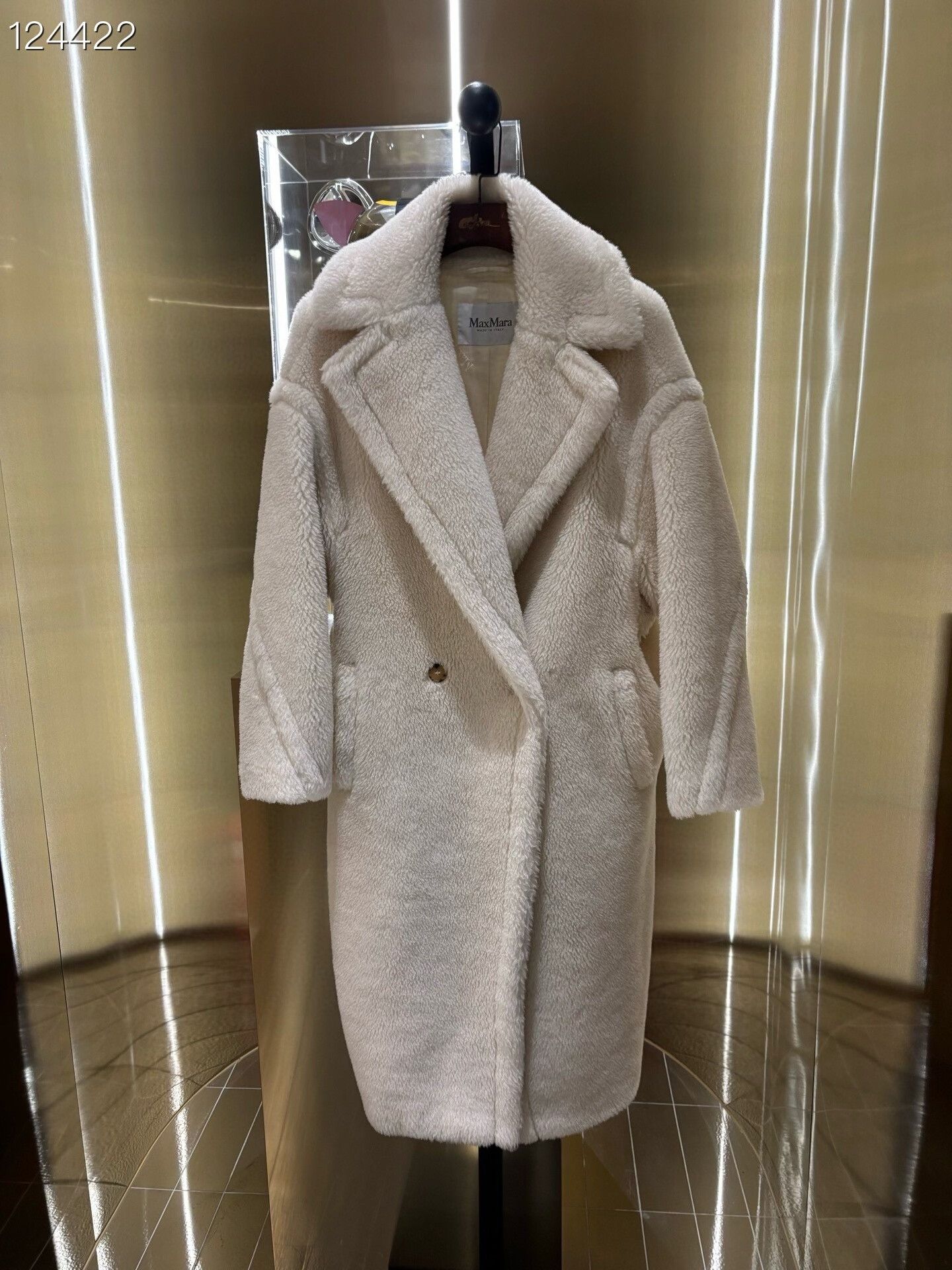 Max Mara MaxMara Tedgirl White Teddy Bear Coat Size M / US 6-8 / IT 42-44 - 1 Thumbnail