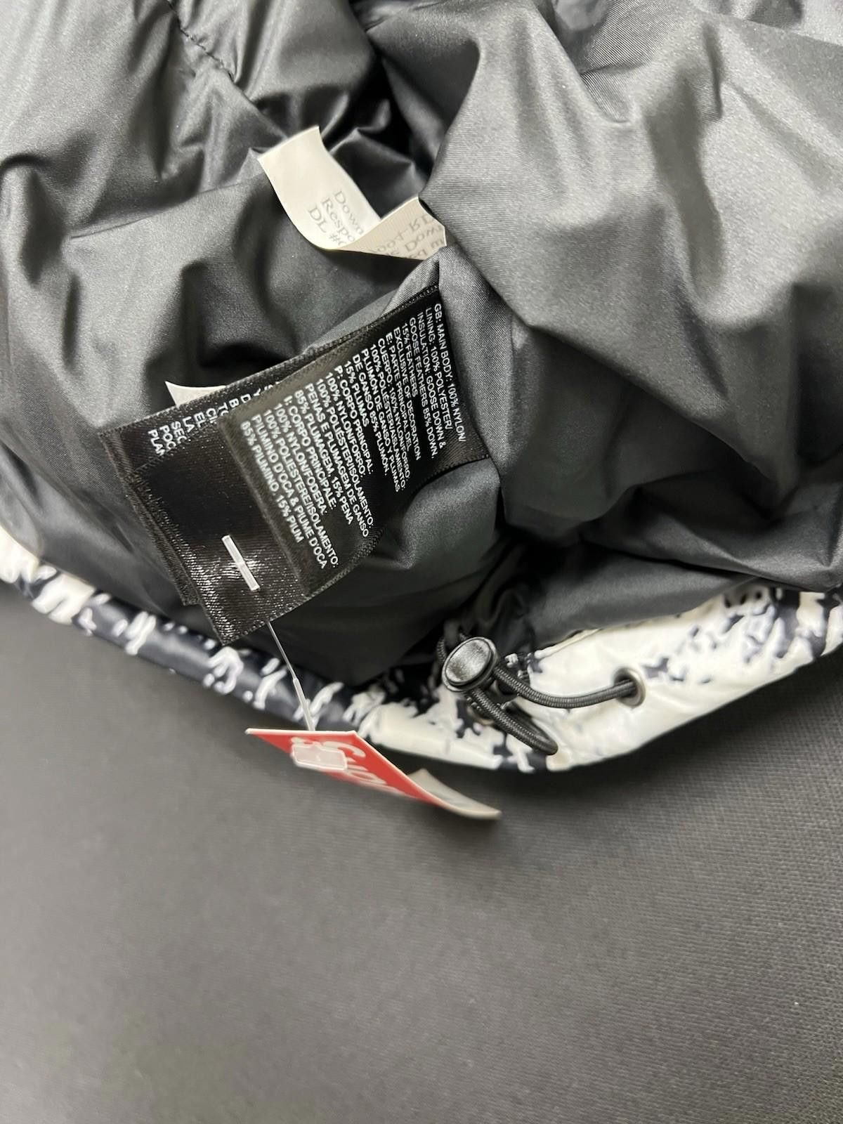 Supreme FW17 SUPREME THE NORTH FACE MOUNTAIN BALTORO JACKET Size US L / EU 52-54 / 3 - 9 Thumbnail