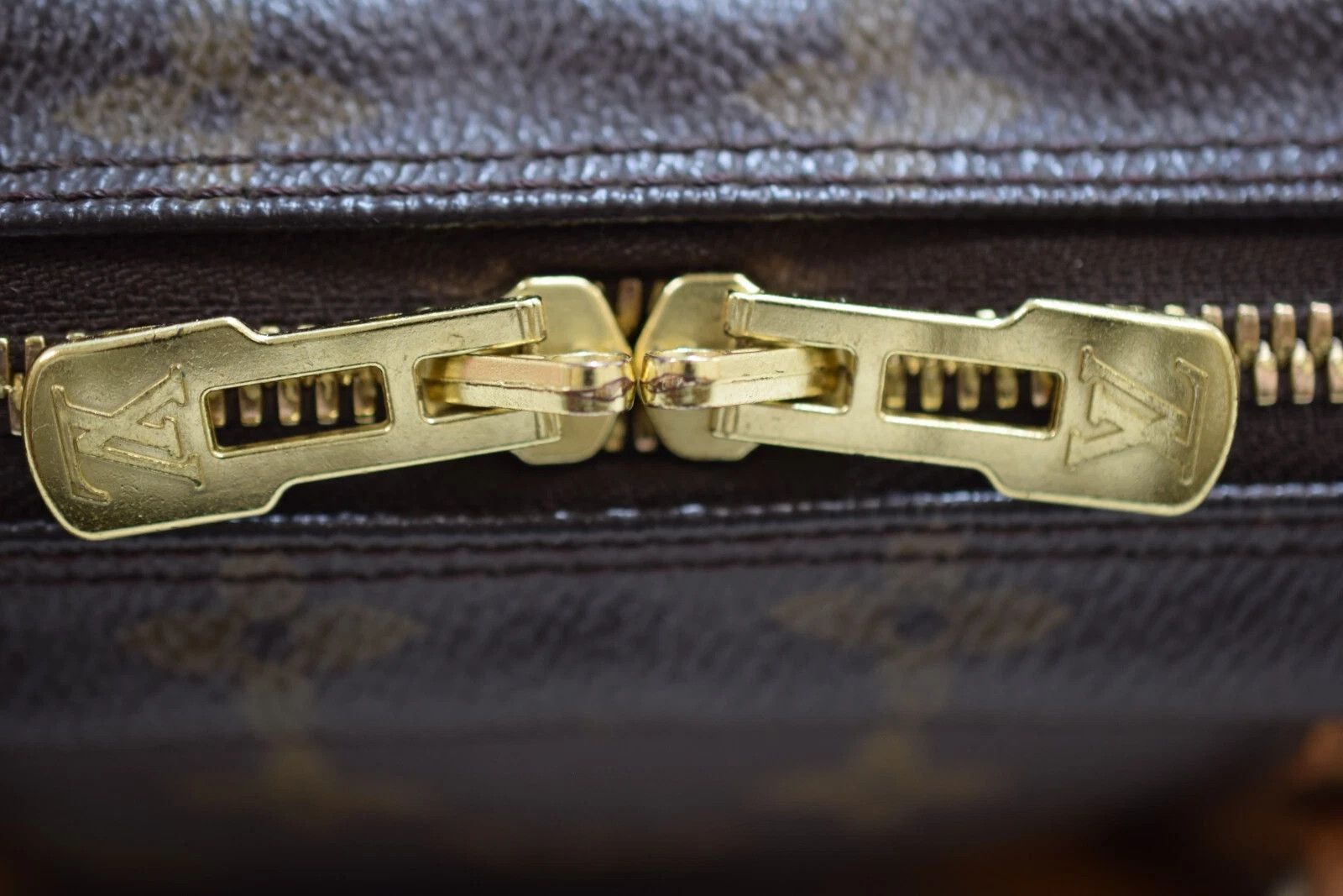 Louis Vuitton LV Porte Documents Voyagen Monogram Briefcase M53361 Size ONE SIZE - 10 Thumbnail