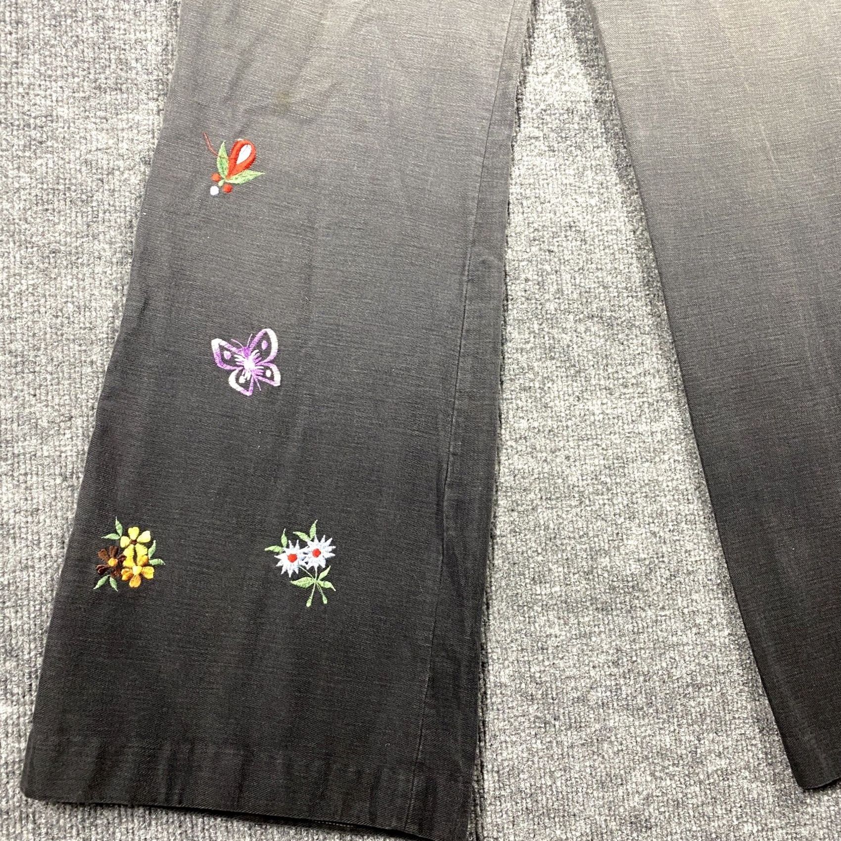 Vintage VINTAGE Womens Jeans Pants 10 Dip Dye Gradient Hippie Flare Brushed Cotton Flower 1970s Bell Bottoms Boho Embroidered Dark Wash Jeans Womens Size 32" / US 10 / IT 46 - 3 Thumbnail