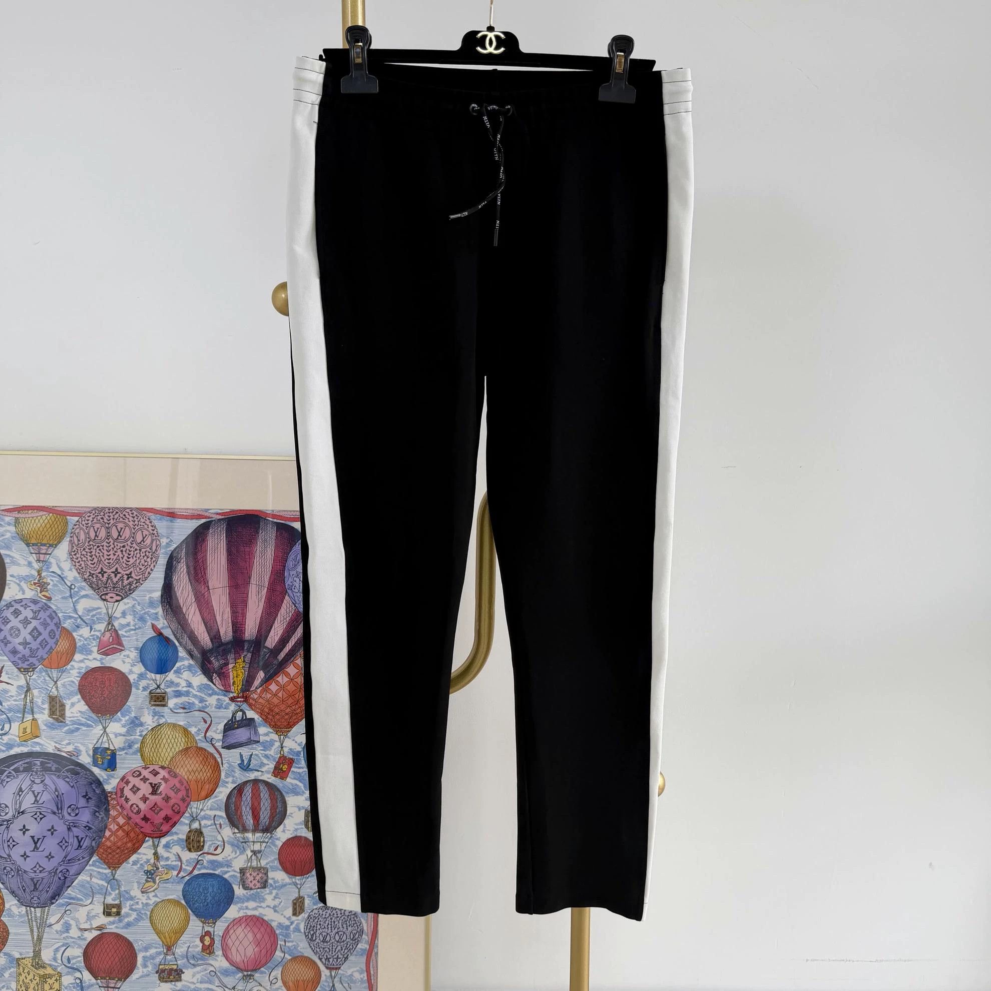 Valentino Valentino Black Casual Trousers XL 5959 Size 30" / US 8 / IT 44 - 1 Thumbnail