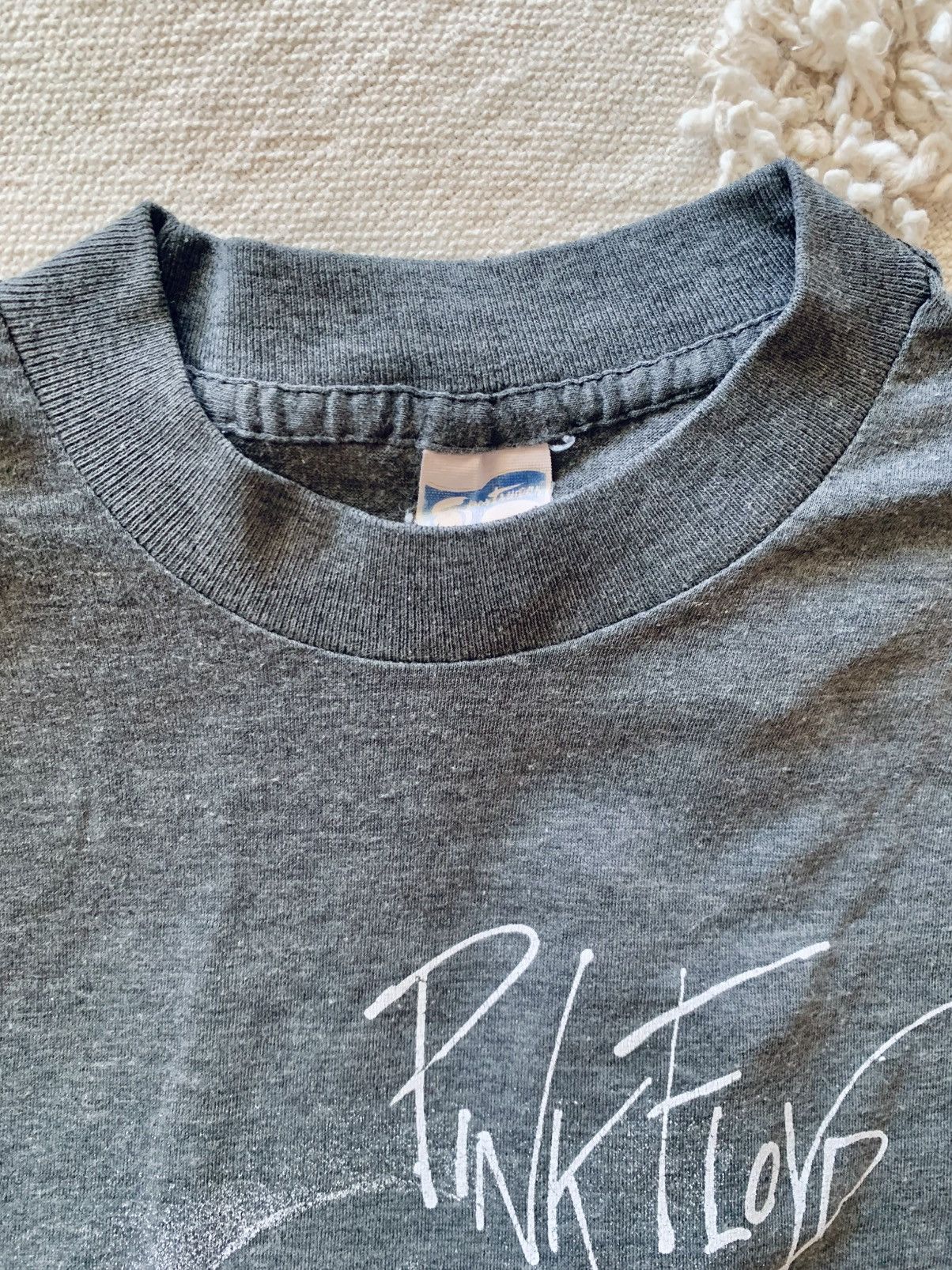 Vintage Vintage 70s 80s Pink Floyd single stitch paper thin t-shirt Size US XS / EU 42 / 0 - 4 Thumbnail