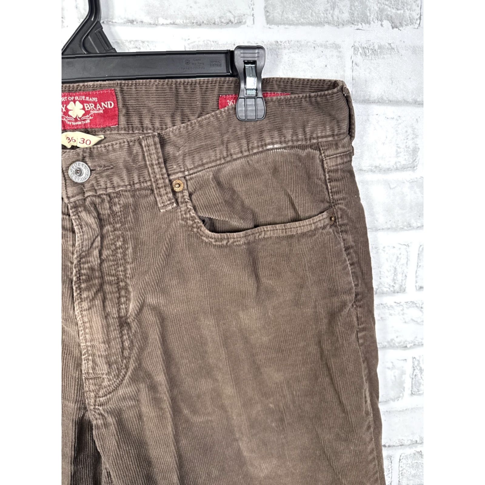 Lucky Brand Lucky Brand Jeans Mens 36x30 Brown 361 Straight Corduroy Pants Size US 36 / EU 52 - 2 Thumbnail