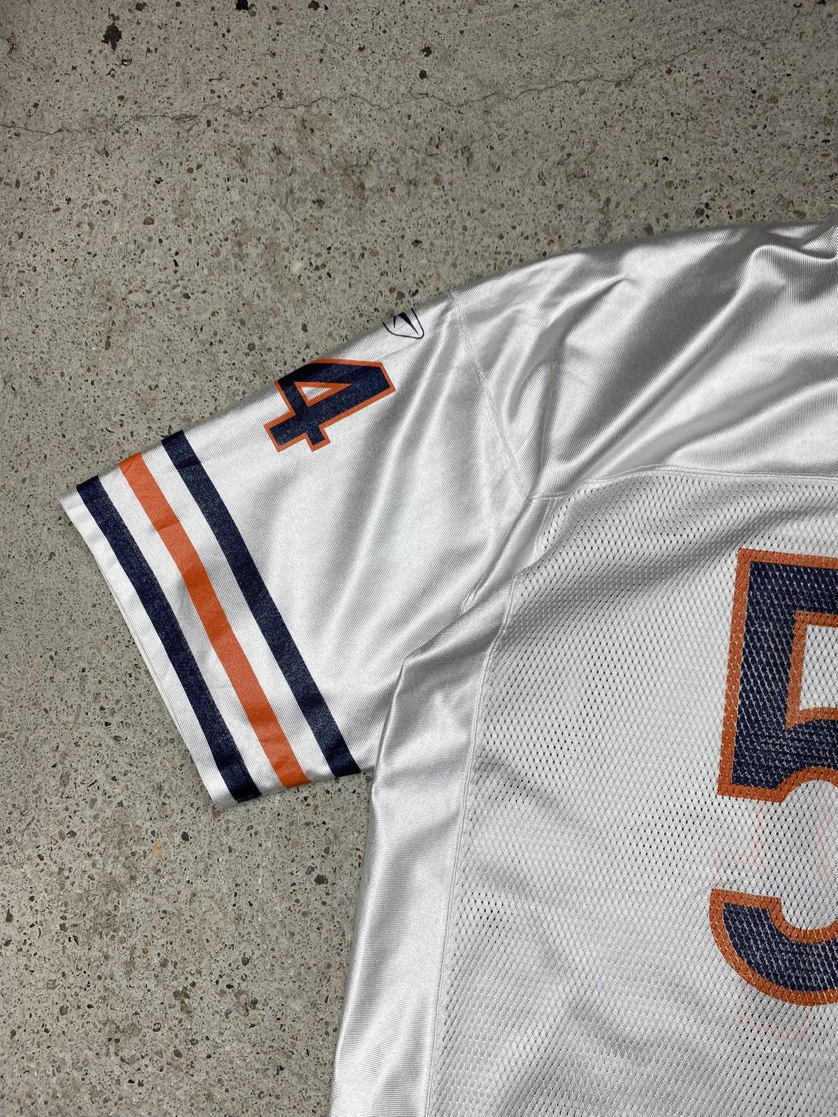 Reebok Reebok nfl oversized jersey XXL urlacher Size US XXL / EU 58 / 5 - 6 Thumbnail