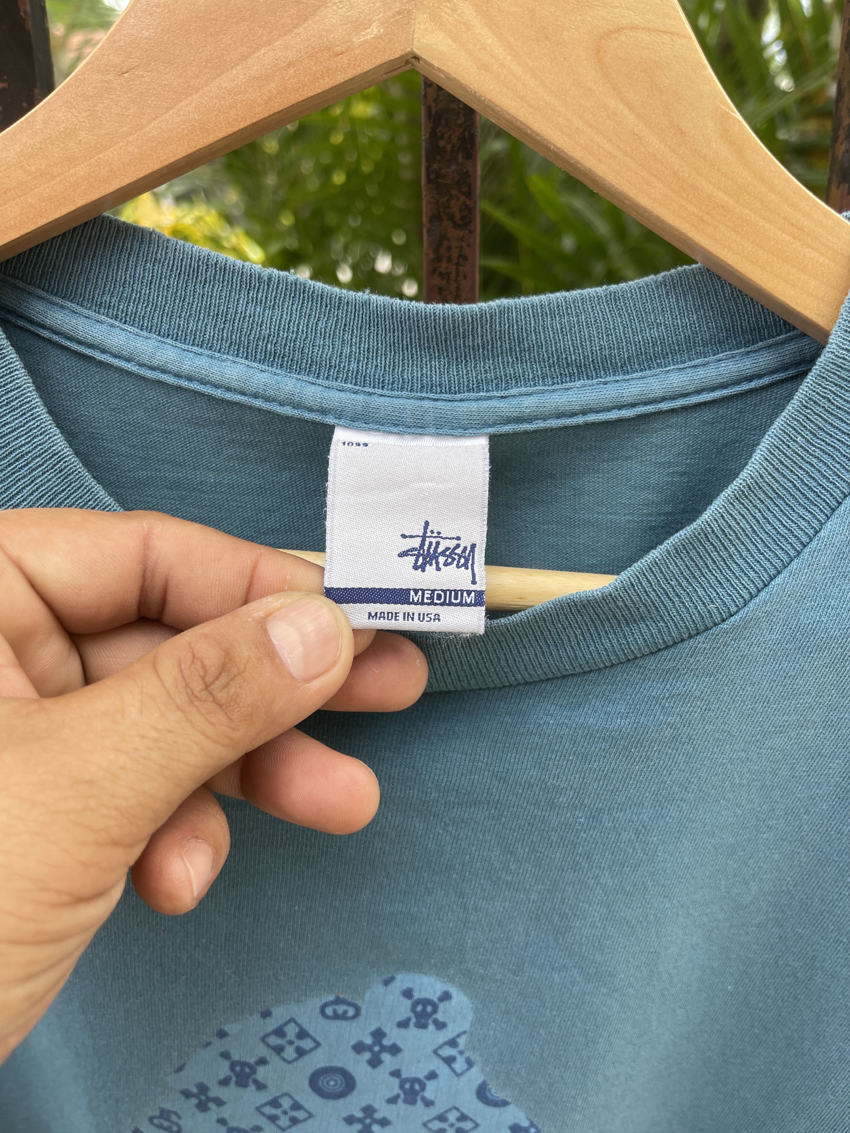 Stussy Last Drop🔥Rare🔥Vintage 90s Stussy Skateboards Monogram Tee Size US M / EU 48-50 / 2 - 4 Thumbnail