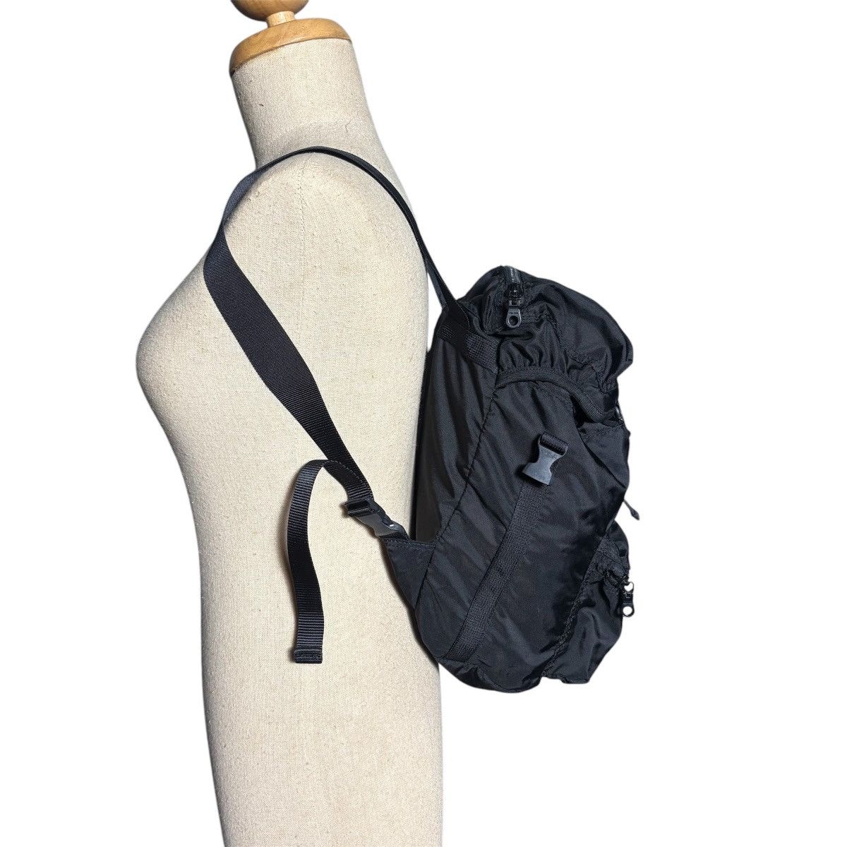 Y's × Yohji Yamamoto Yohji Yamamoto Y’saccs Pour Homme Black Nylon Backpack Size ONE SIZE - 7 Thumbnail