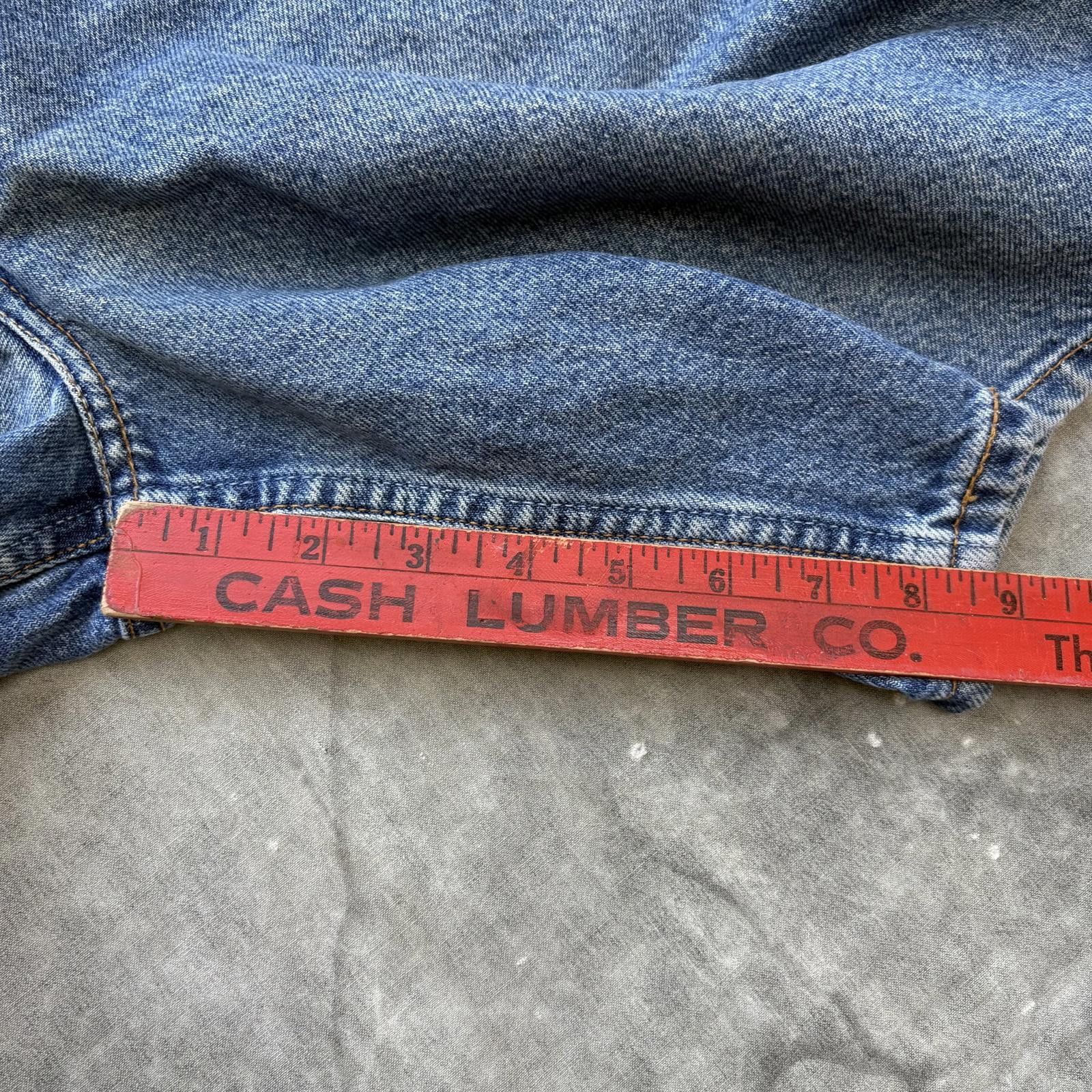 Levi's Vintage Y2K Levi’s Grunge Skater Baggy Denim Shorts Jorts Size US 33 - 6 Thumbnail