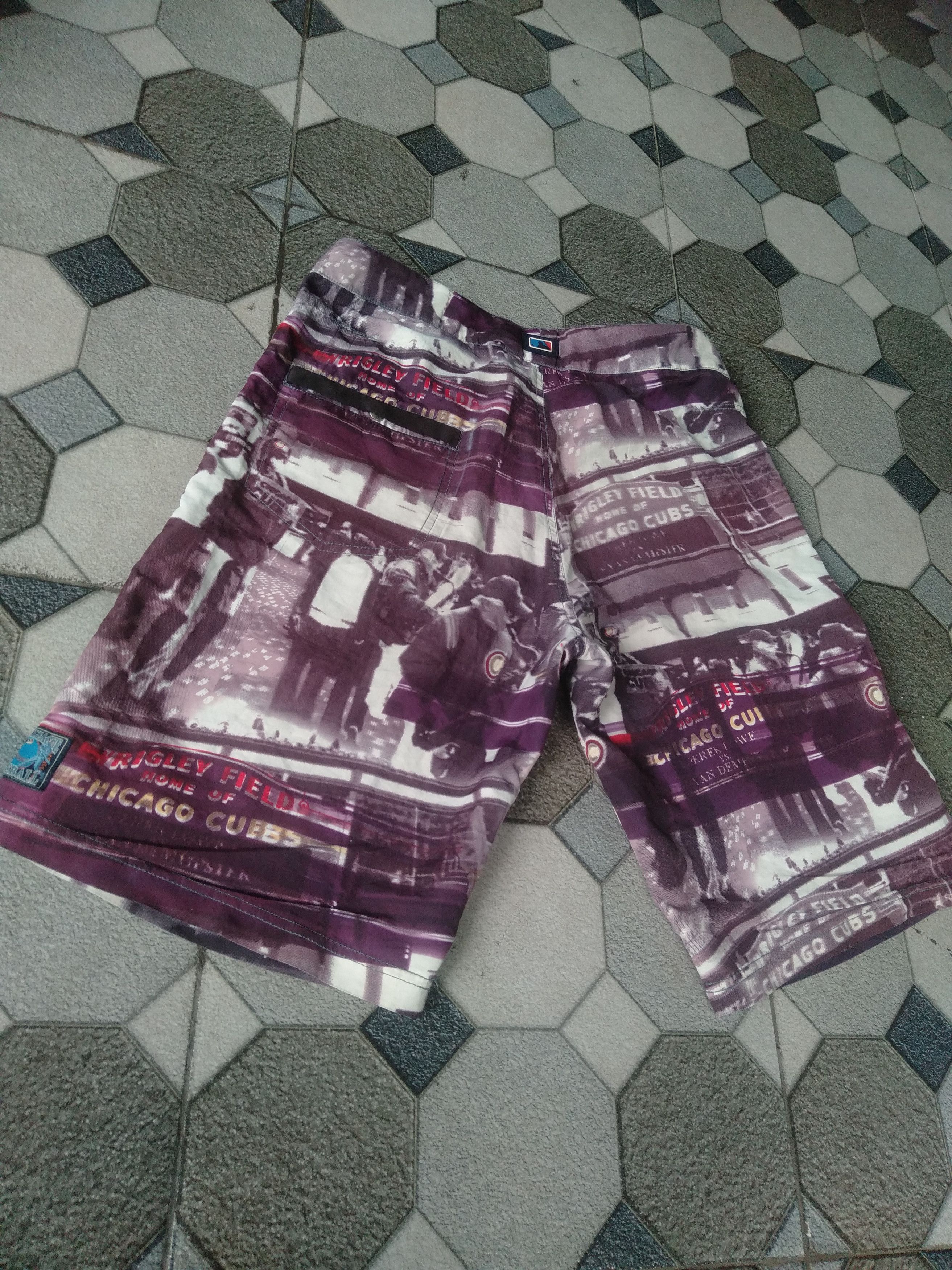 MLB Short Pants Mlb Chicago Cubs Size US 33 - 2 Thumbnail