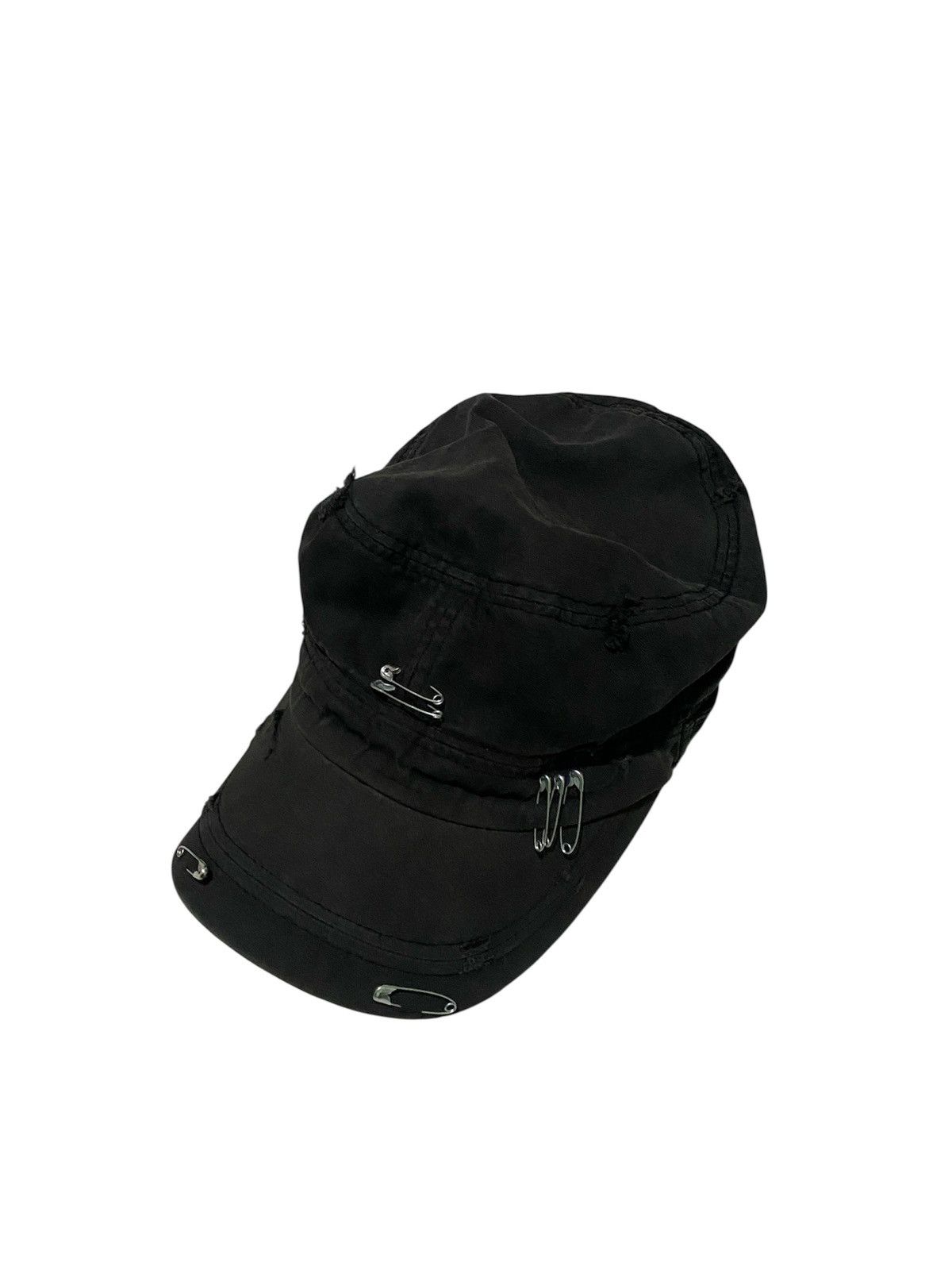 If Six Was Nine COMMANDO CAPS SAFETY PIN IFSIX STYLE Size ONE SIZE - 1 Thumbnail