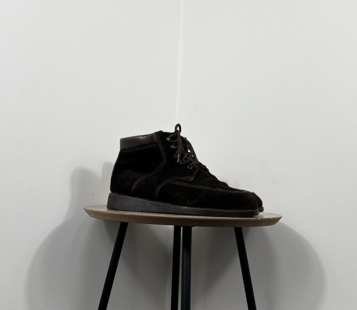 Bally Bally Men’s Swiss-Made Split Toe Brown Suede Chukka Boots Size US 8.5 / EU 41-42 - 1 Thumbnail