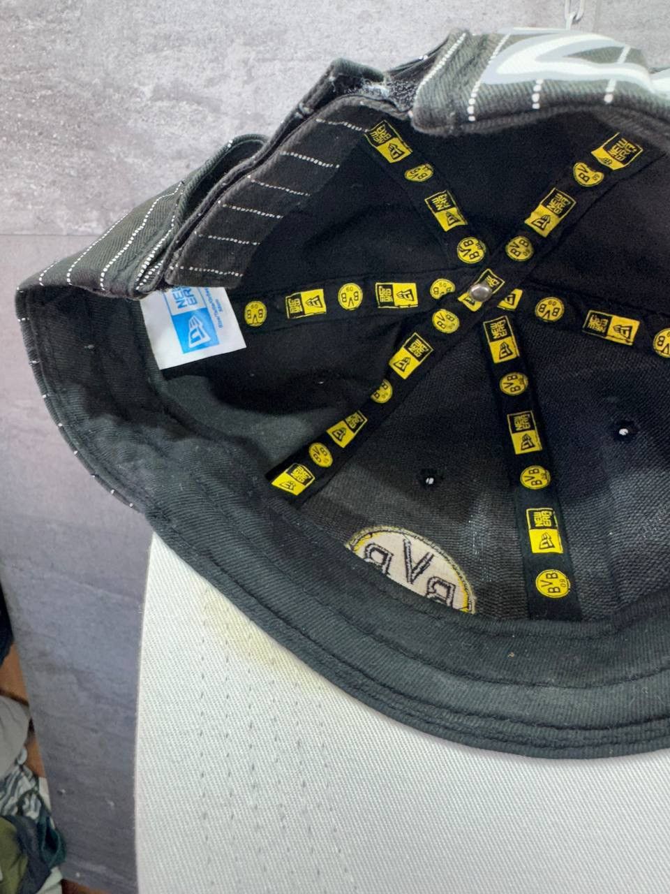 New Era Vintage BVB Borussia Dortmund New Era Soccer Football Cap Size ONE SIZE - 7 Thumbnail