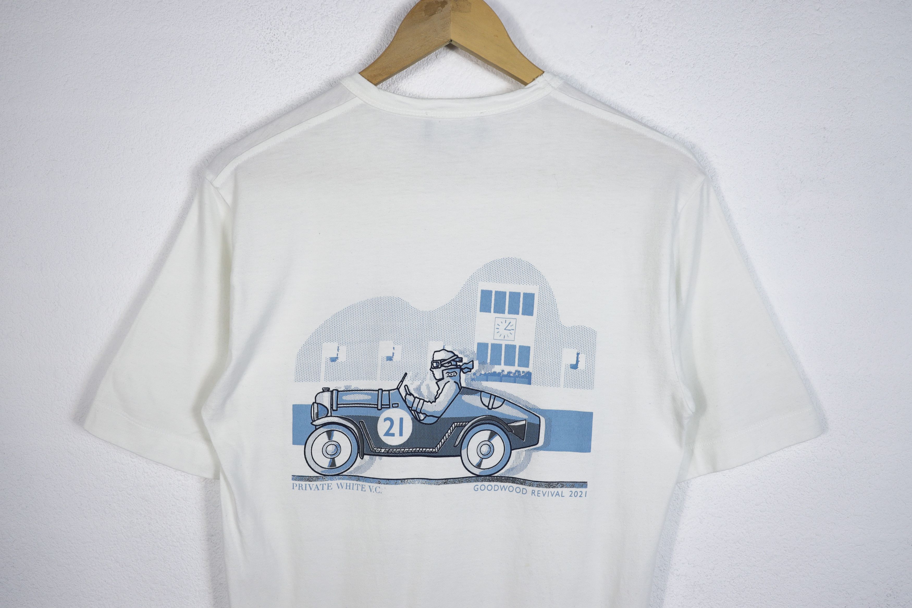 Private White V.C. Private White V.C. Goodwood Revival 2021 Print Tee T-shirt Size US L / EU 52-54 / 3 - 9 Thumbnail