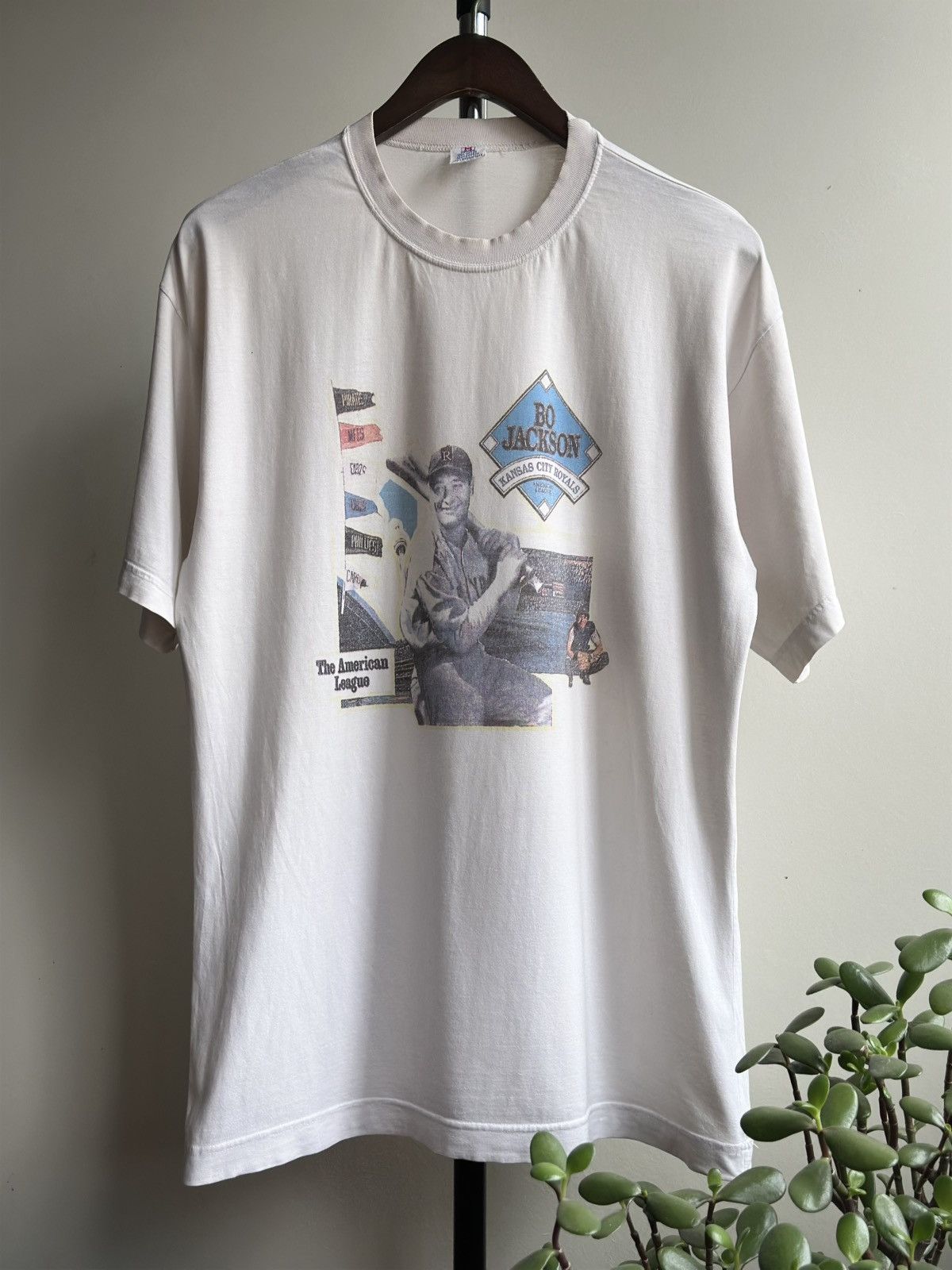 MLB × Vintage Vintage Bo Jackson Kansas City Royals MLB Baseball Tee Size US M / EU 48-50 / 2 - 1 Thumbnail